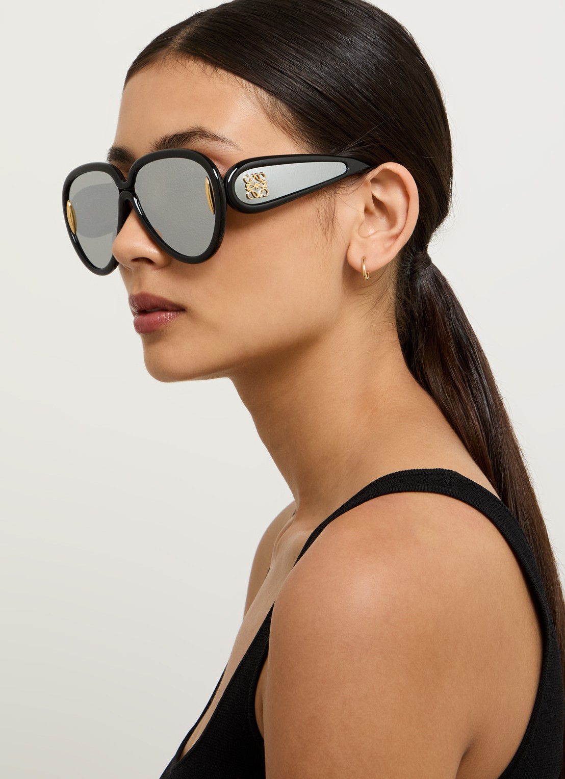 LOEWE Piloten zonnebril LW40132I - voorkant 5 zwart