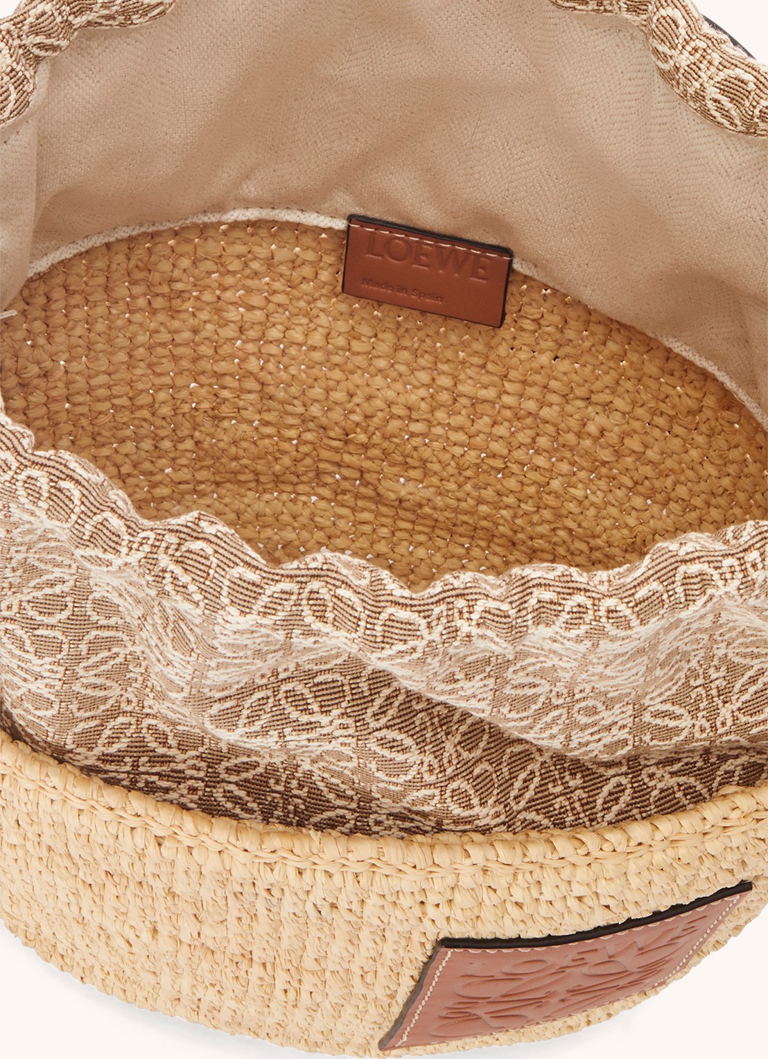 LOEWE Pochette schoudertas van raffia met kalfsleren details - detail 3 creme