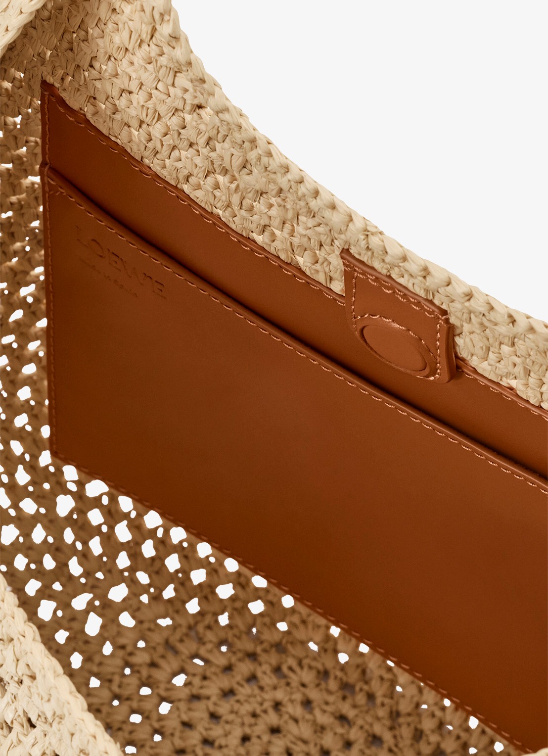 LOEWE Punch Hole Small schoudertas van raffia - detail 2 beige