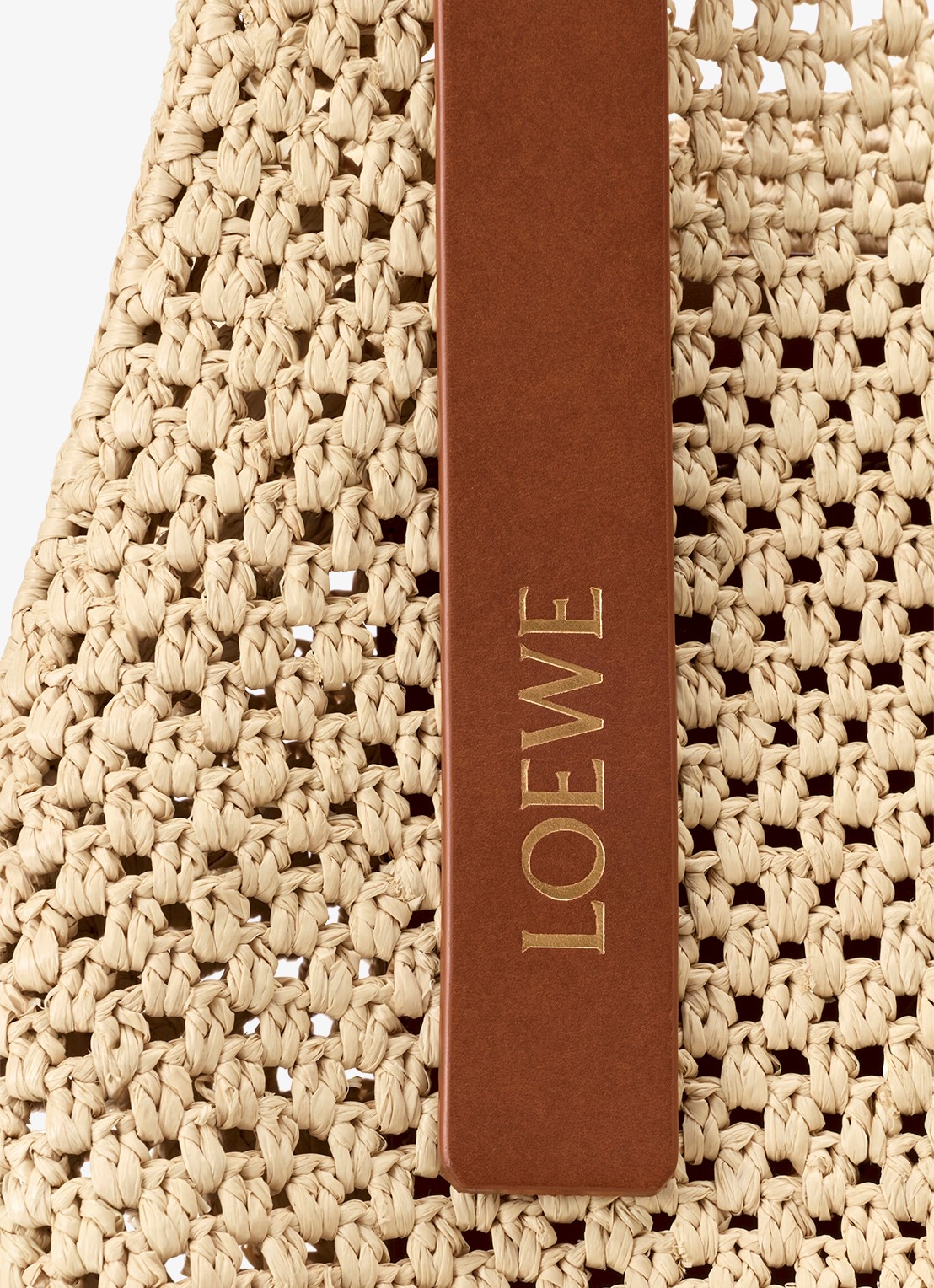 LOEWE Punch Hole Small schoudertas van raffia - detail 4 beige