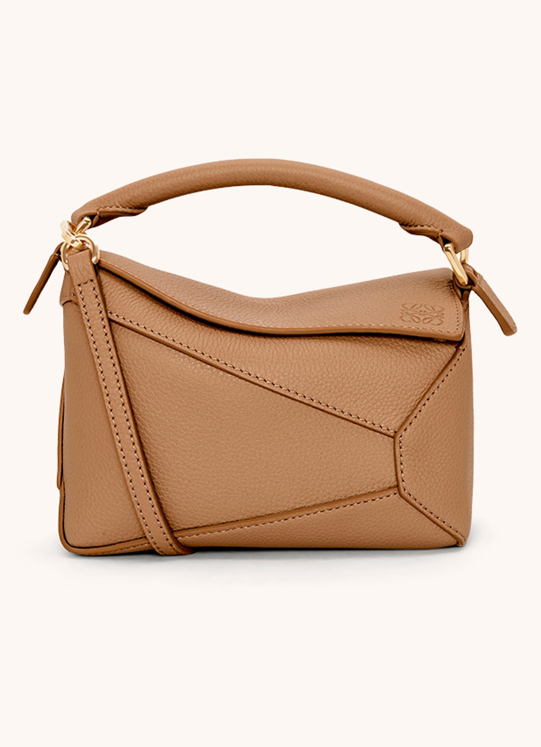 LOEWE Puzzle Edge Mini handtas van kalfsleer - voorkant lichtbruin