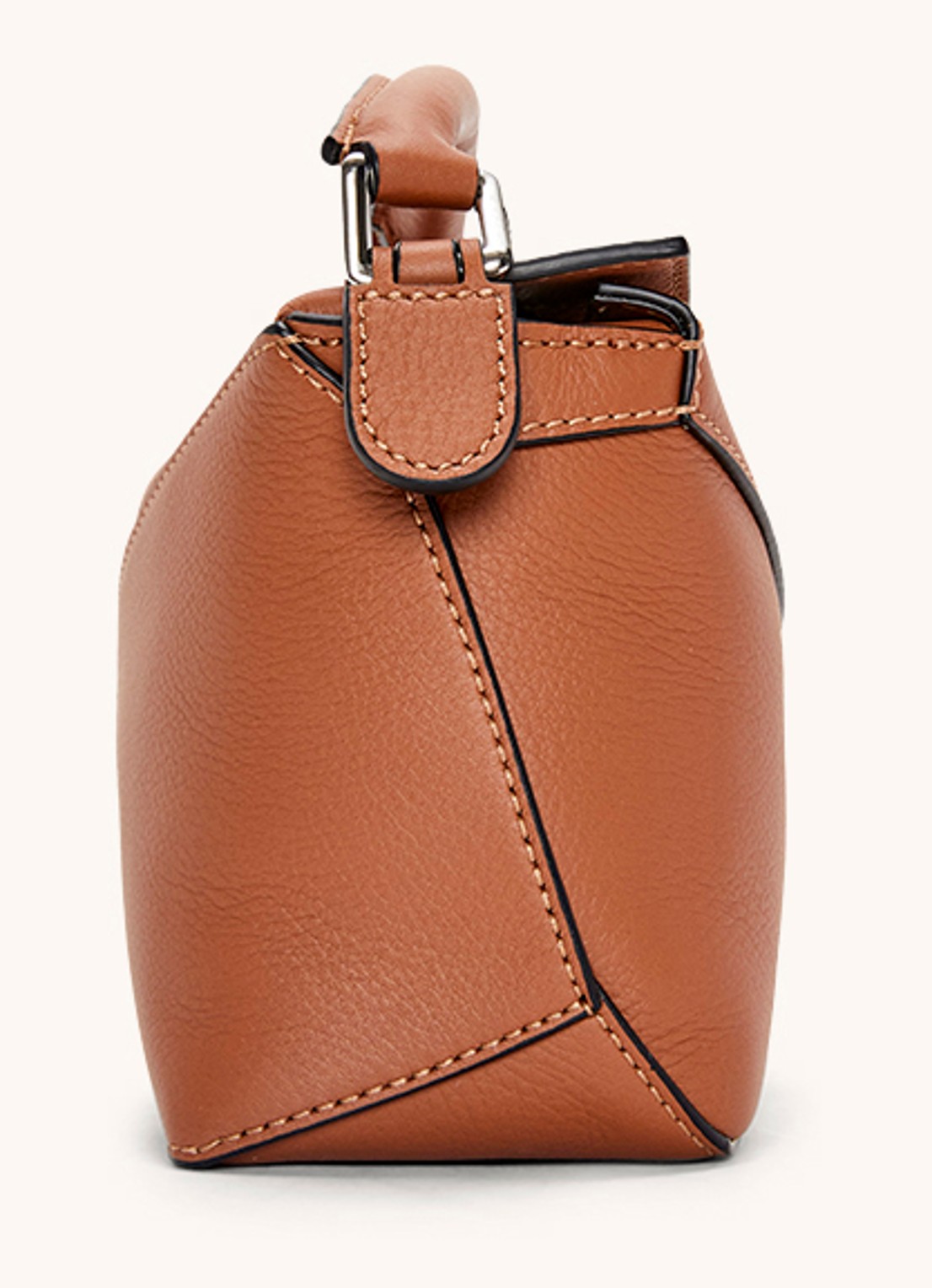 LOEWE Puzzle Edge Mini handtas van kalfsleer - detail 4 lichtbruin