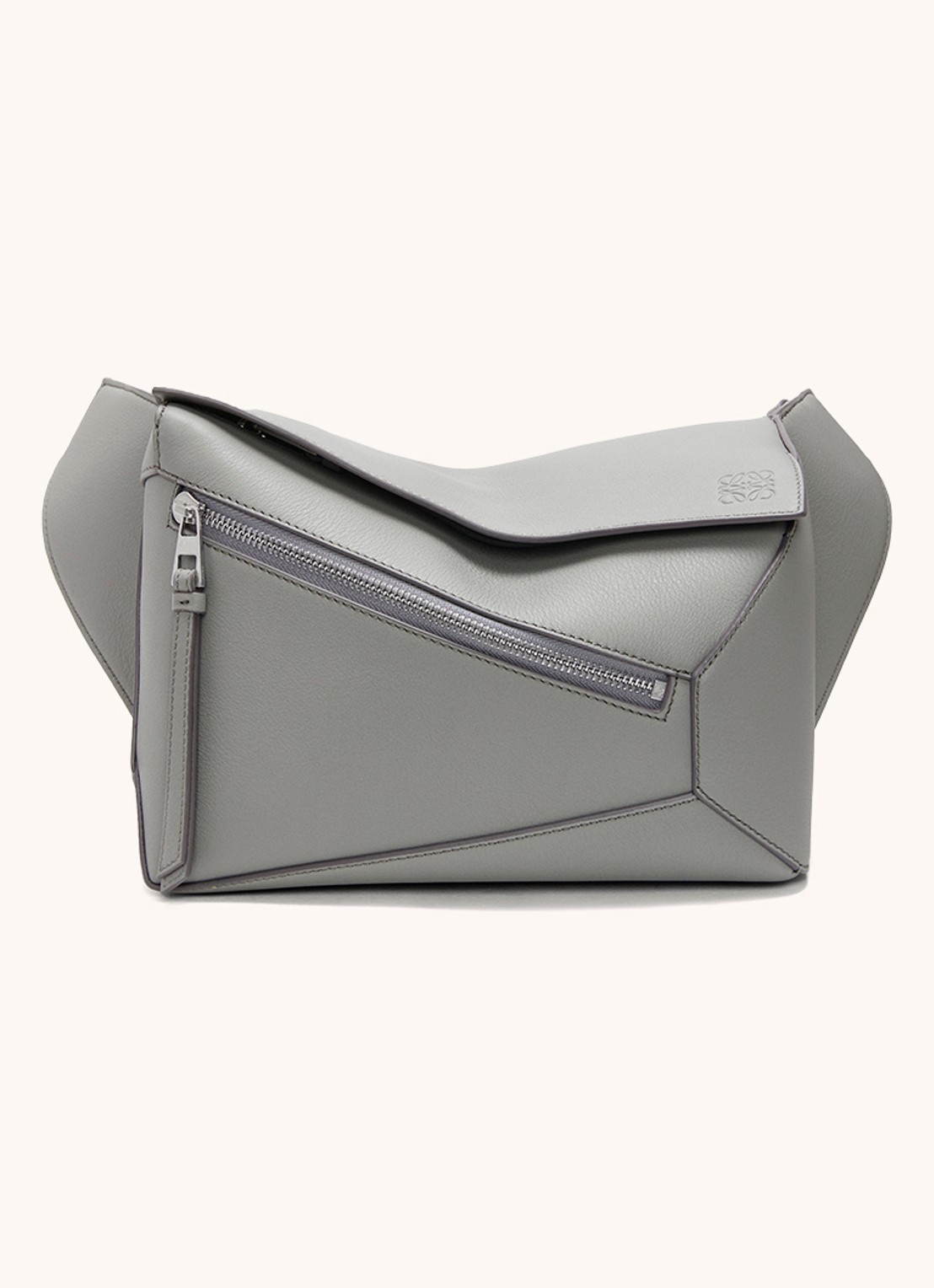 LOEWE Puzzle Edge Small crossbodytas van kalfsleer - voorkant 4 middengrijs