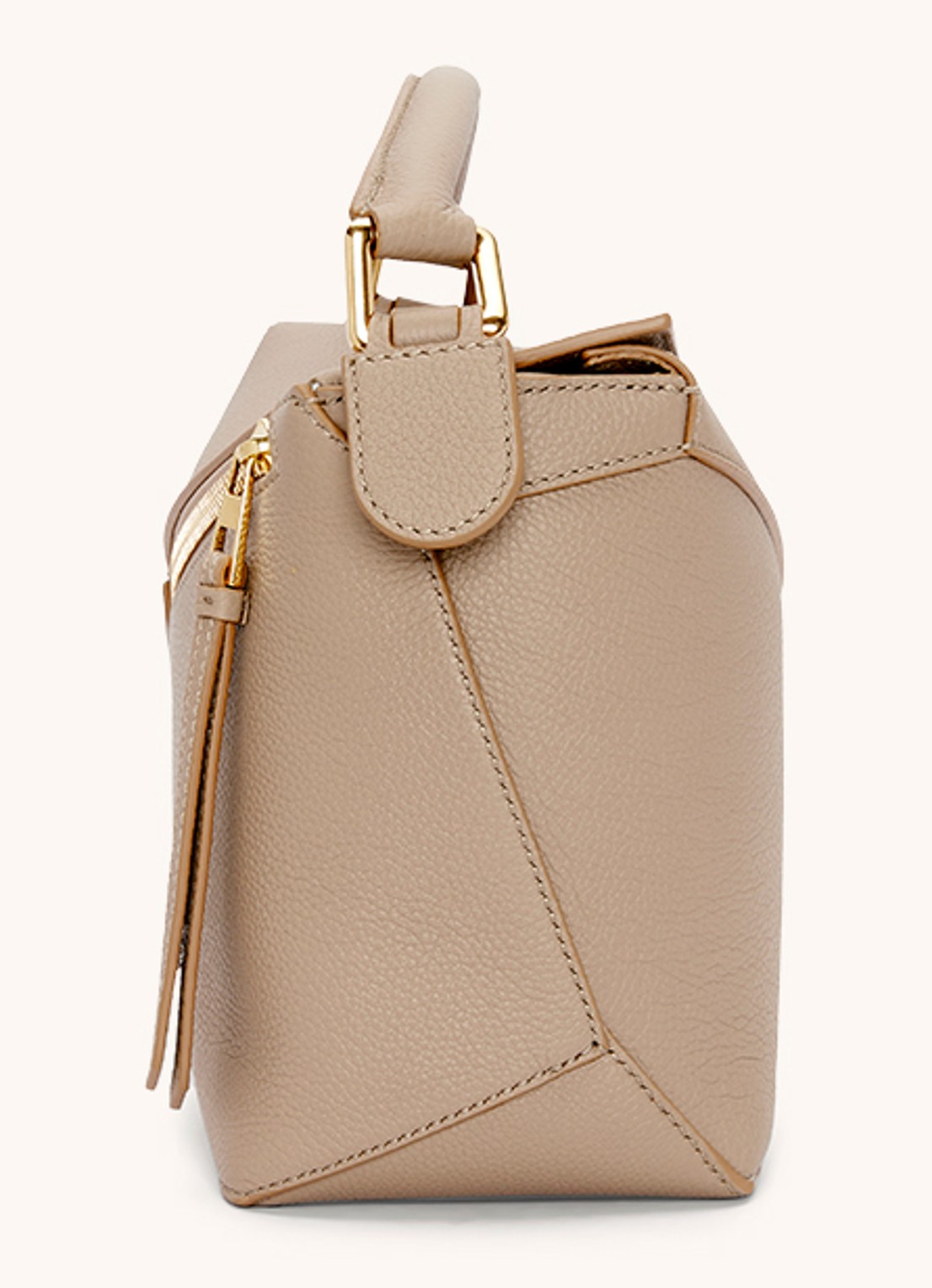 LOEWE Puzzle Edge Small handtas van kalfsleer - detail 3 zand