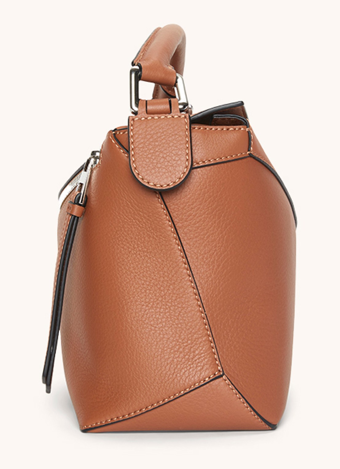 LOEWE Puzzle Edge Small handtas van kalfsleer - achterkant 3 lichtbruin