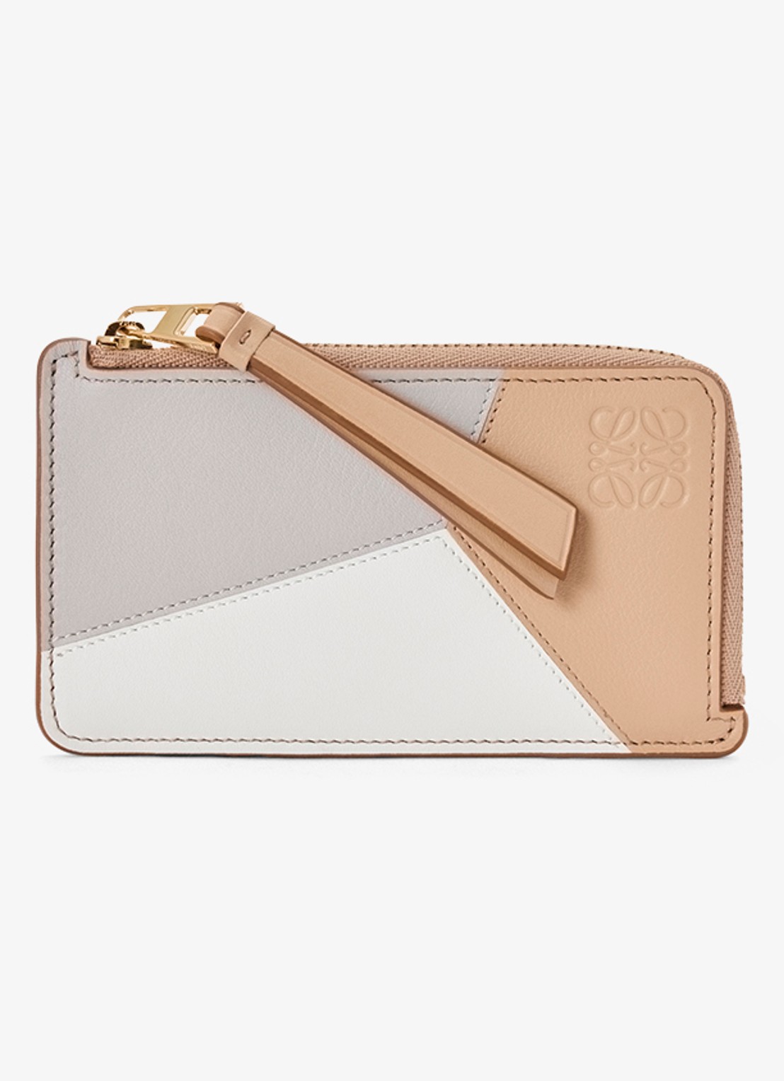LOEWE Puzzle pasjeshouder van kalfsleer - voorkant 3 beige