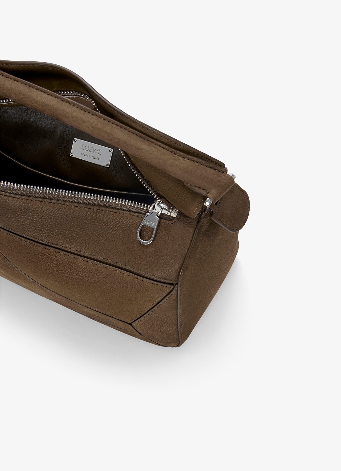 LOEWE Puzzle Small handtas van nubuck - detail 4 bruin
