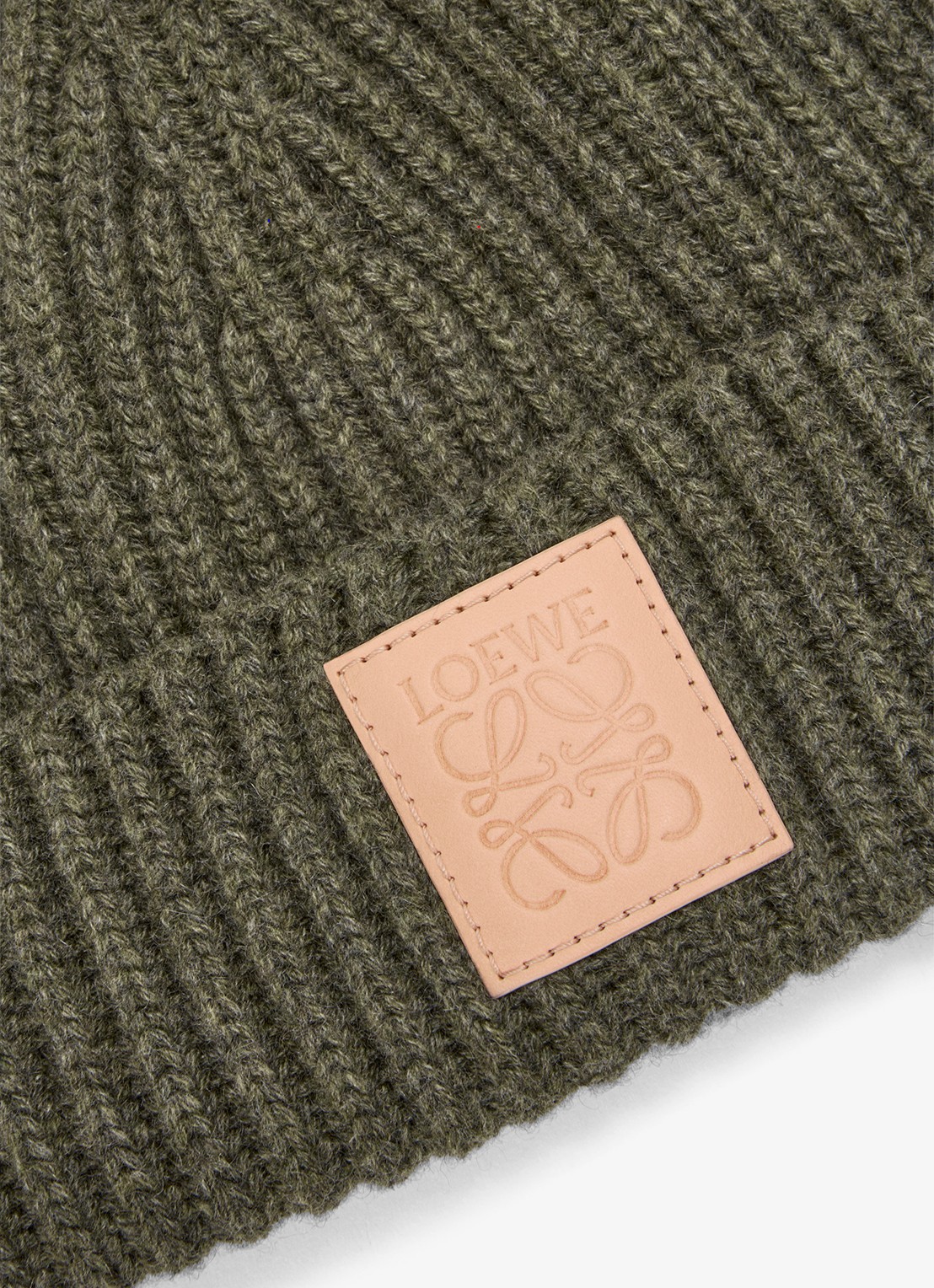 LOEWE Ribgebreide muts van kasjmier met logo - detail 2 donkerkhaki