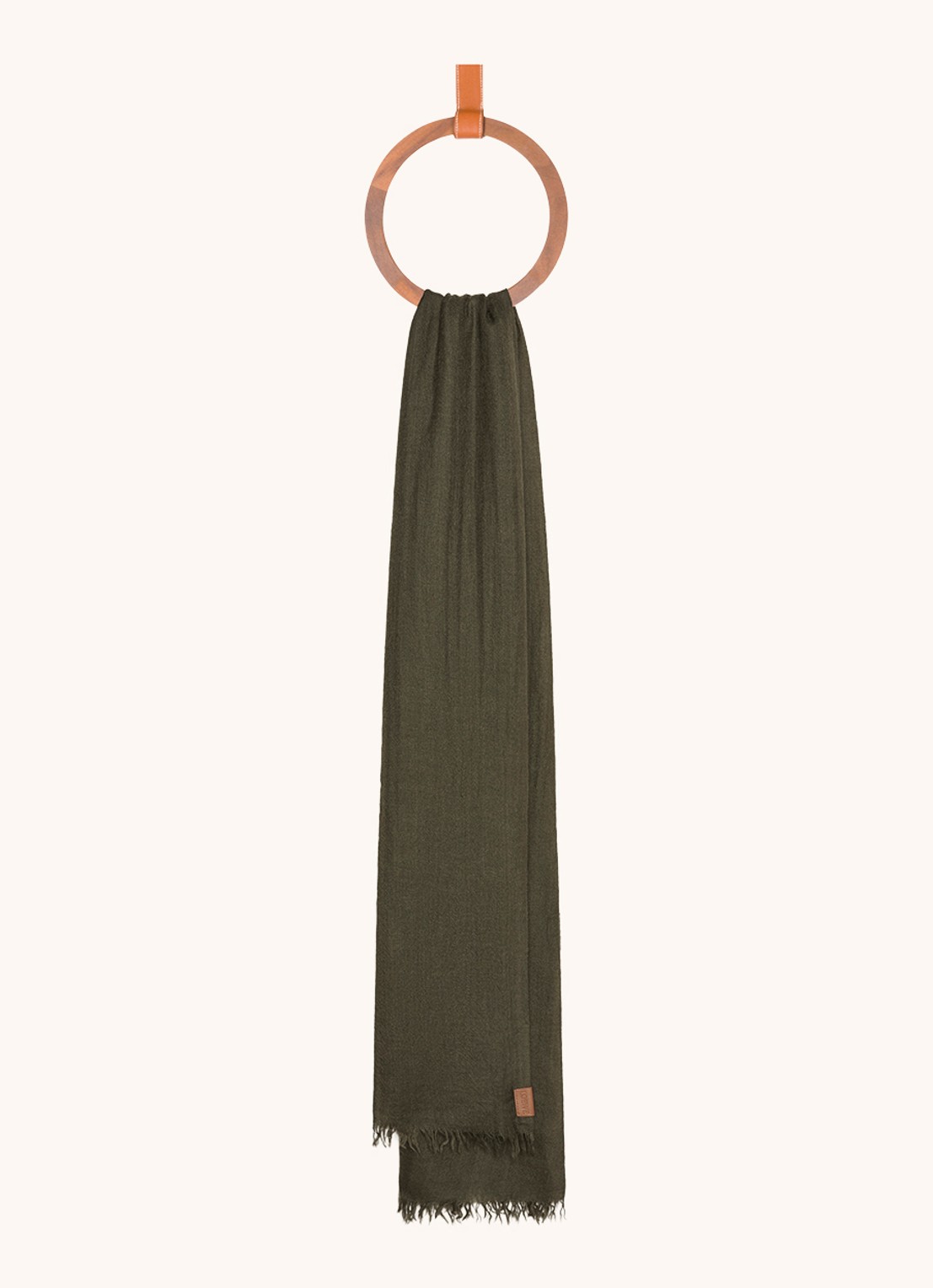 LOEWE Sjaal van kasjmier 195 x 70 cm - voorkant 2 donkergroen