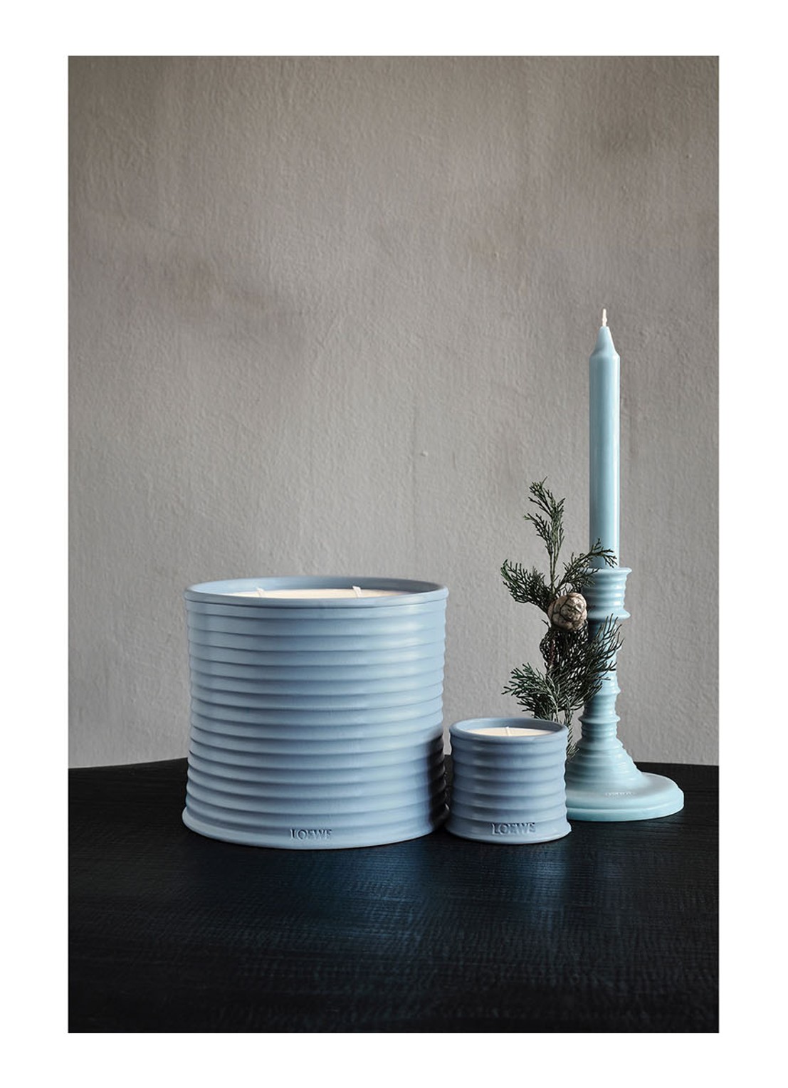 LOEWE Small Cypress Balls Candle - geurkaars 170 gram - detail 7 undefined