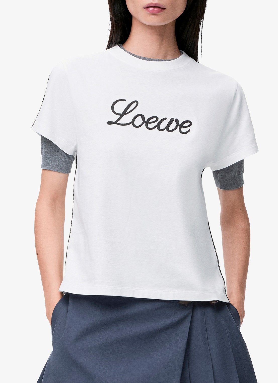 LOEWE T-shirt met logoborduring - detail 4 wit