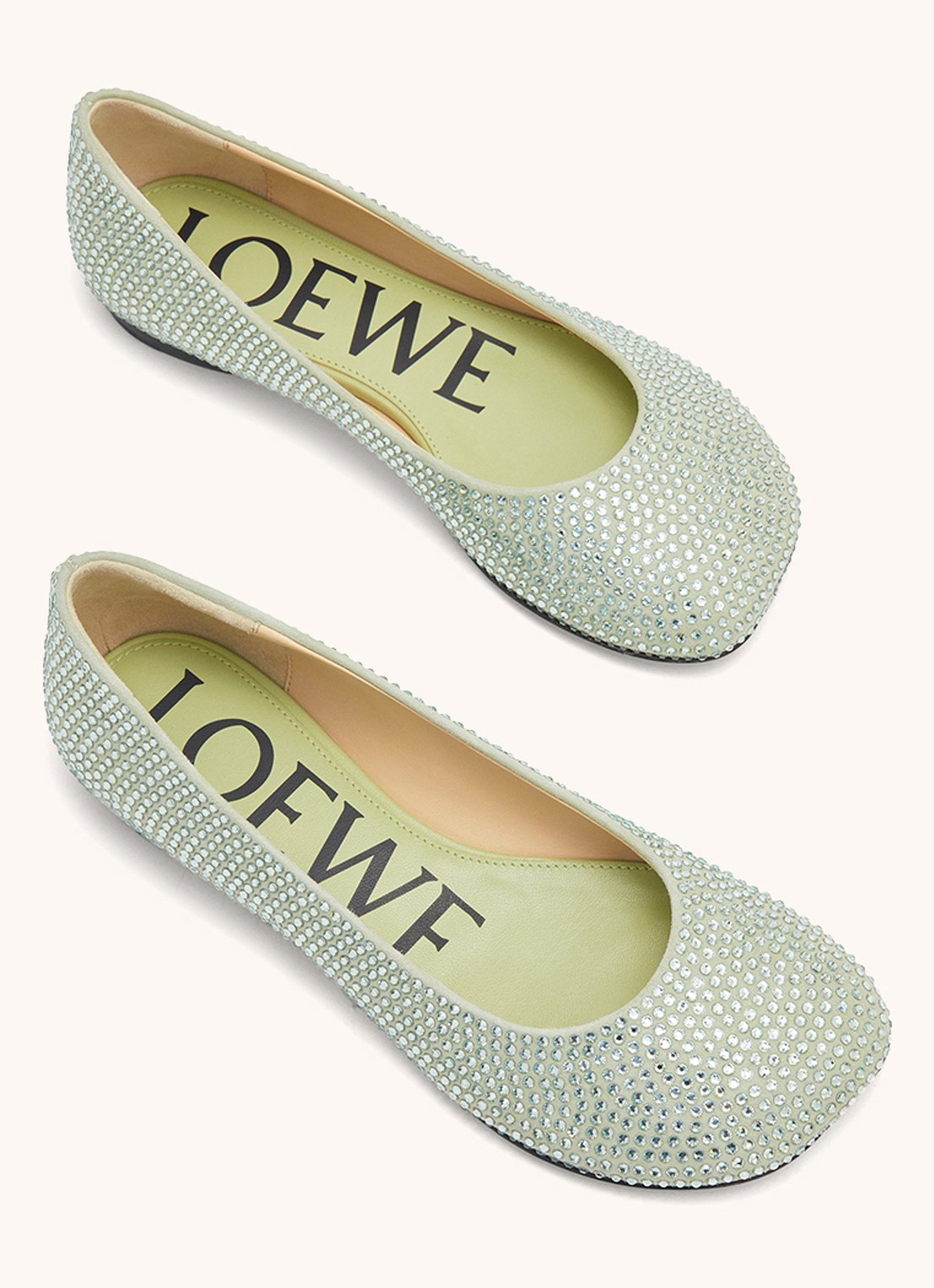 LOEWE Toy ballerina van geitenleer - detail 2 lichtgroen