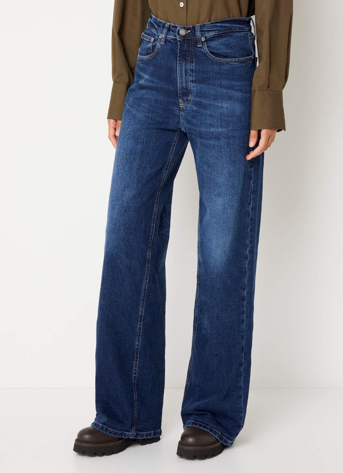 Lois High waist straight leg jeans met steekzakken - detail indigo