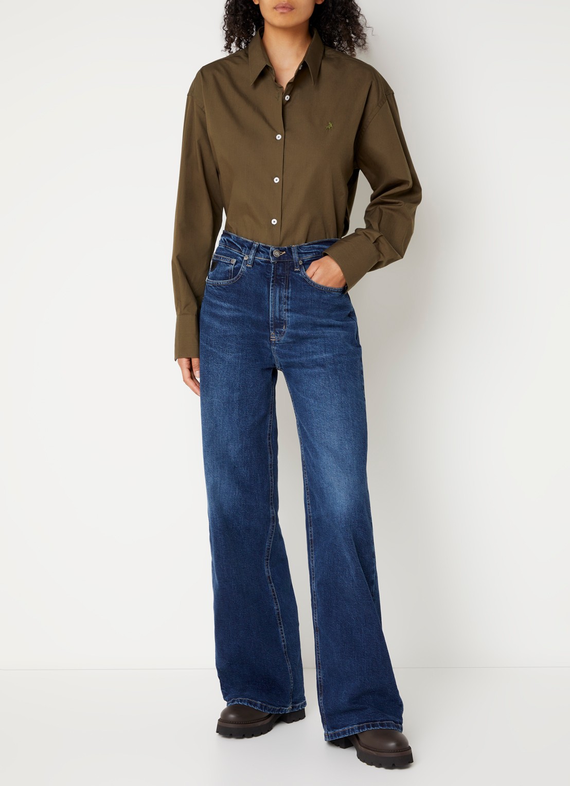 Lois High waist straight leg jeans met steekzakken - voorkant 4 indigo