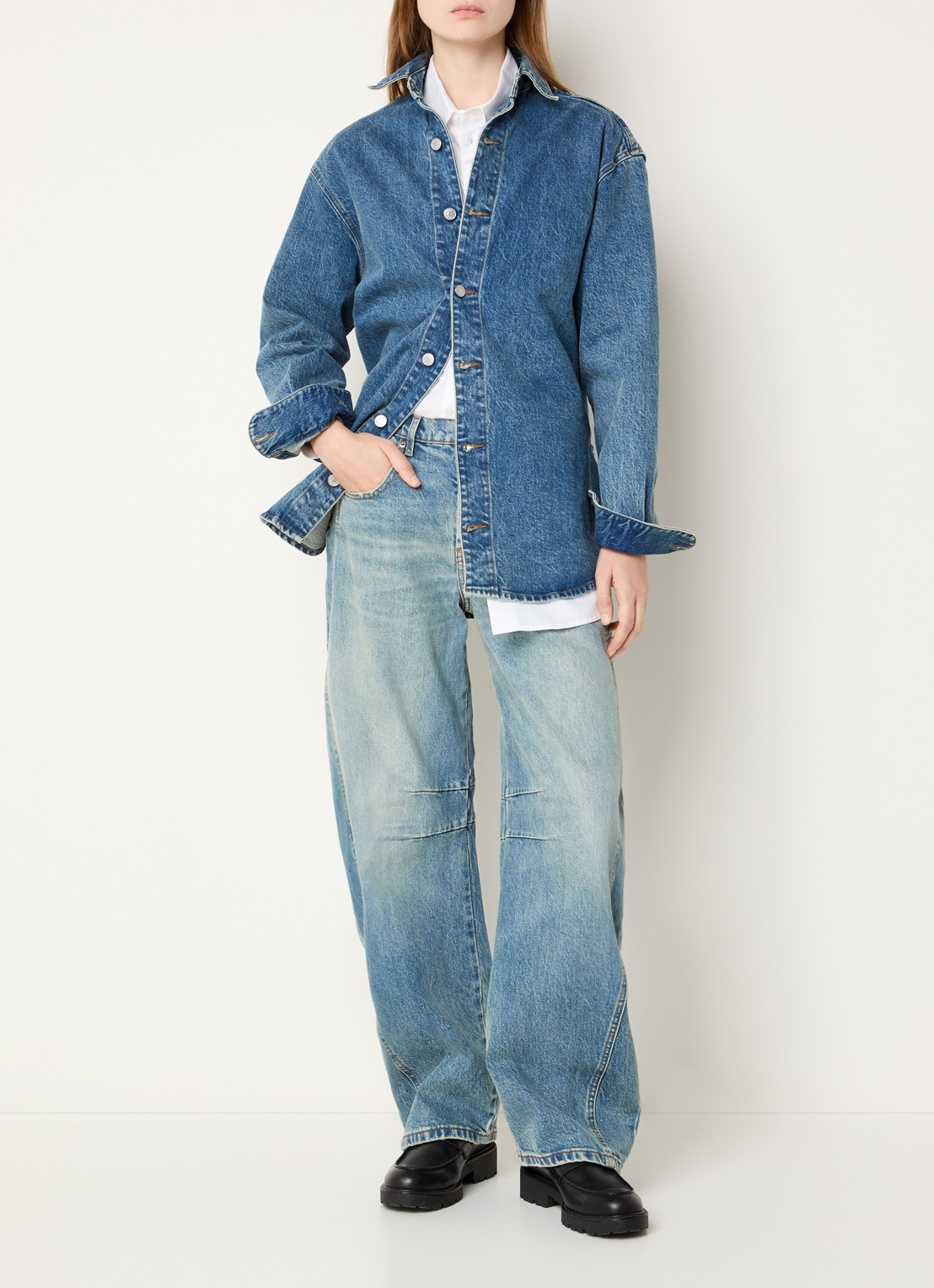 Lois Lea blouse van denim met ceintuur en medium wassing - voorkant 4 jeans