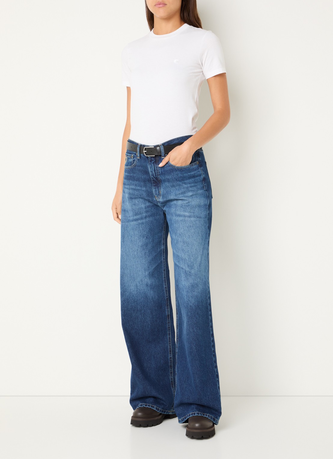 Lois Low waist wide leg jeans met donkere wassing - voorkant 5 indigo