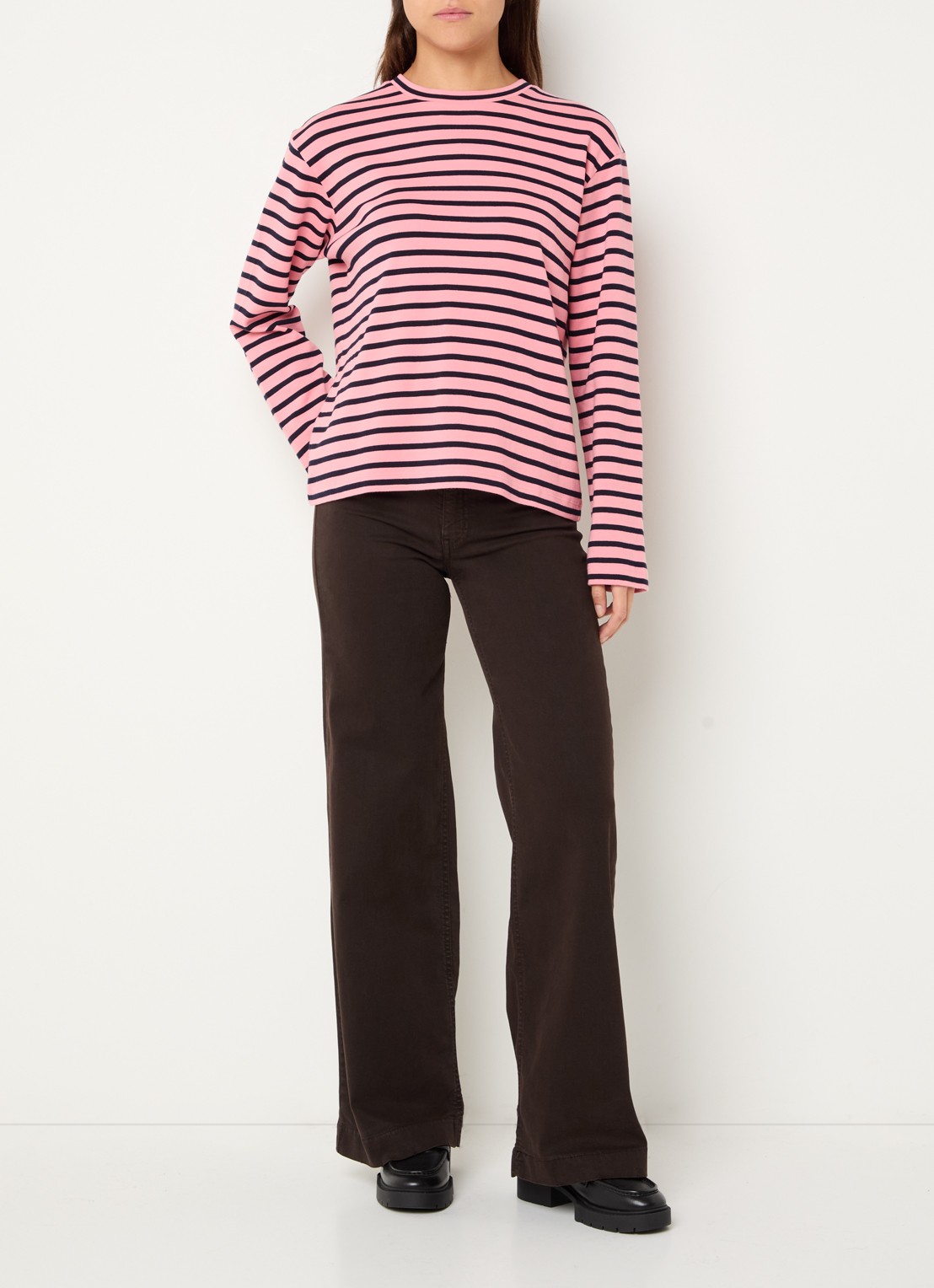 Lois Mistral high waist straight fit jeans met gekleurde wassing - voorkant 5 chocoladebruin