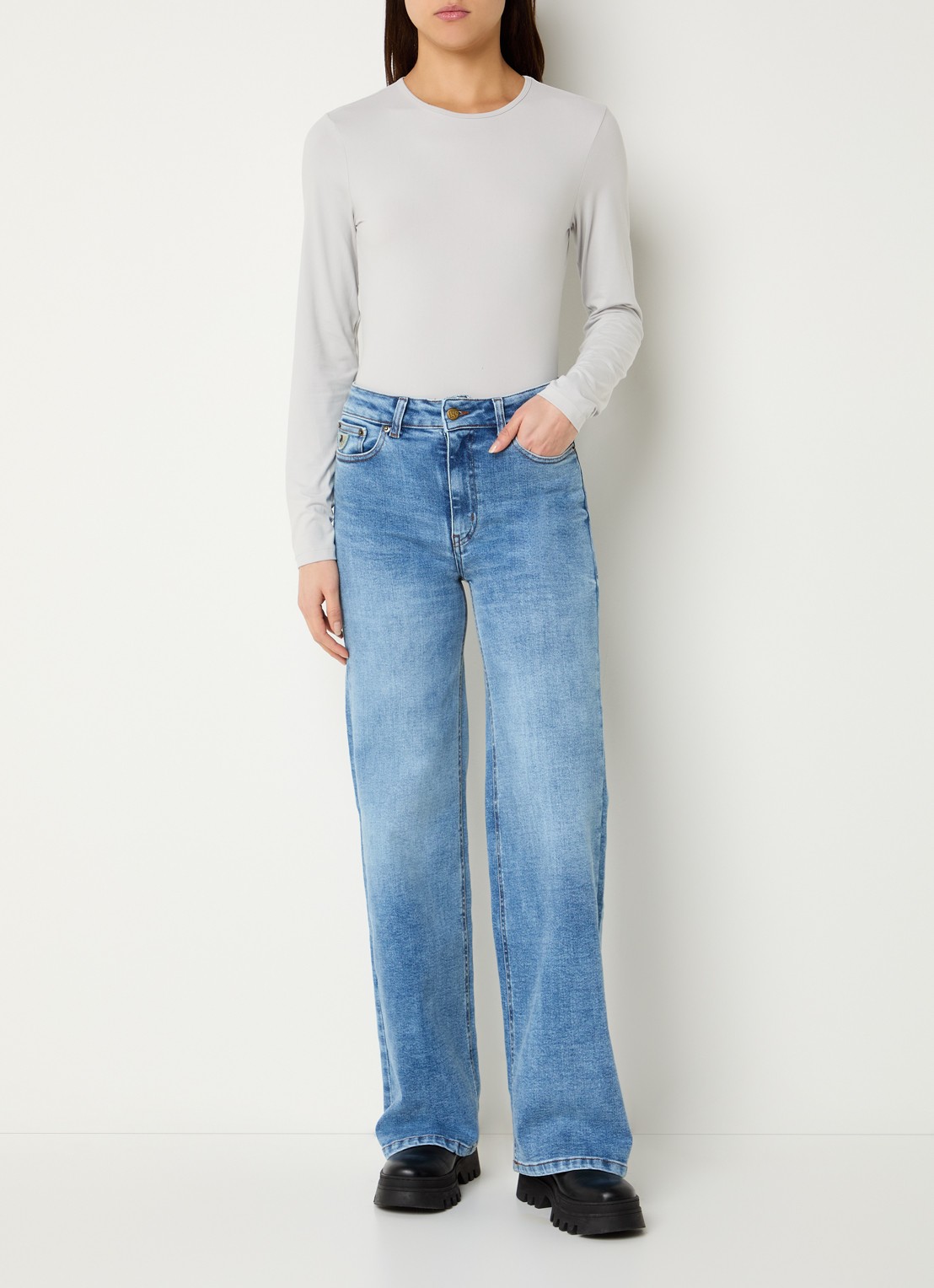 Lois Palazzo high waist flared fit jeans met medium wassing - voorkant 2 indigo
