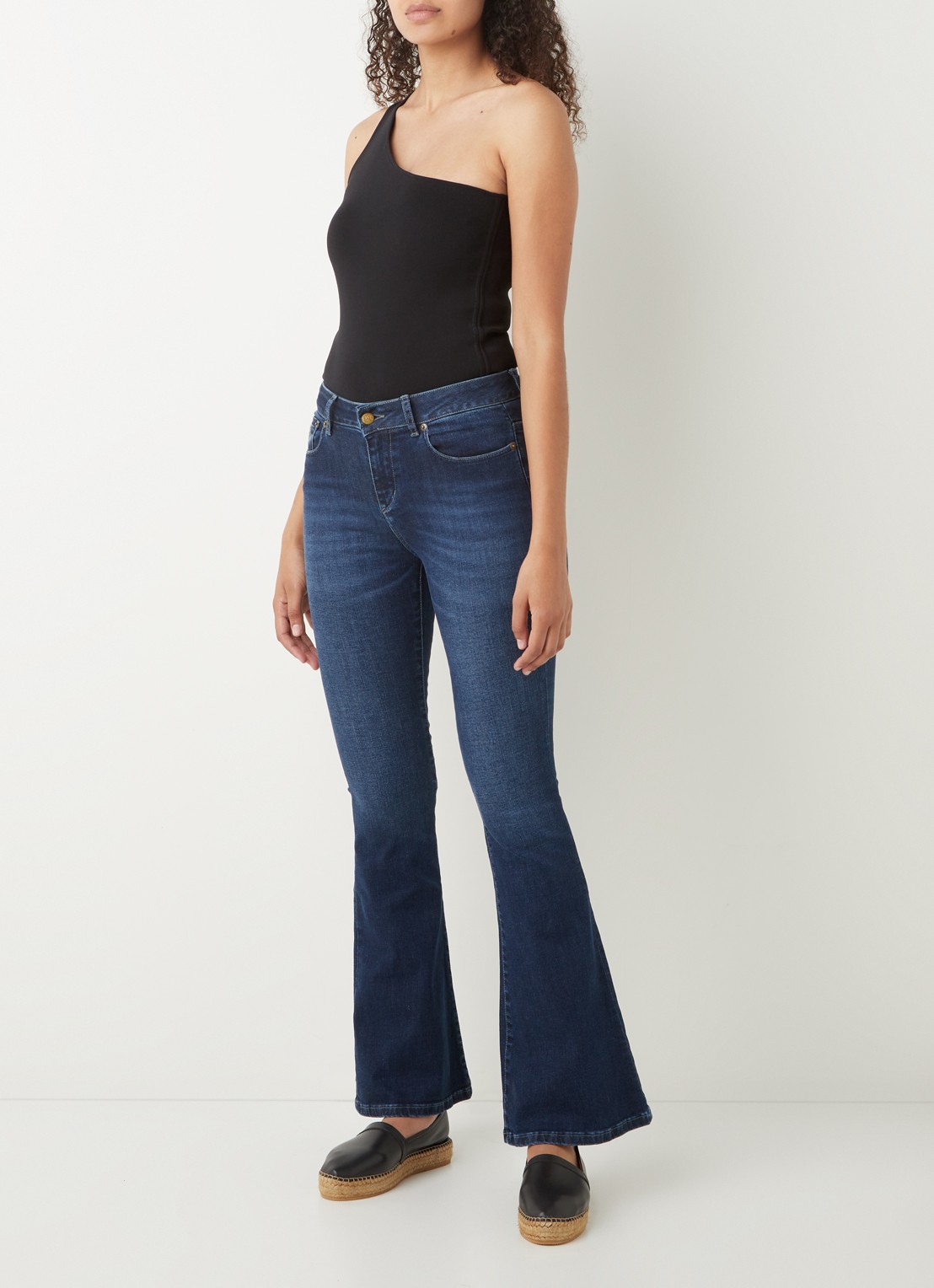 Lois Raval high waist flared jeans met donkere wassing - voorkant 2 indigo