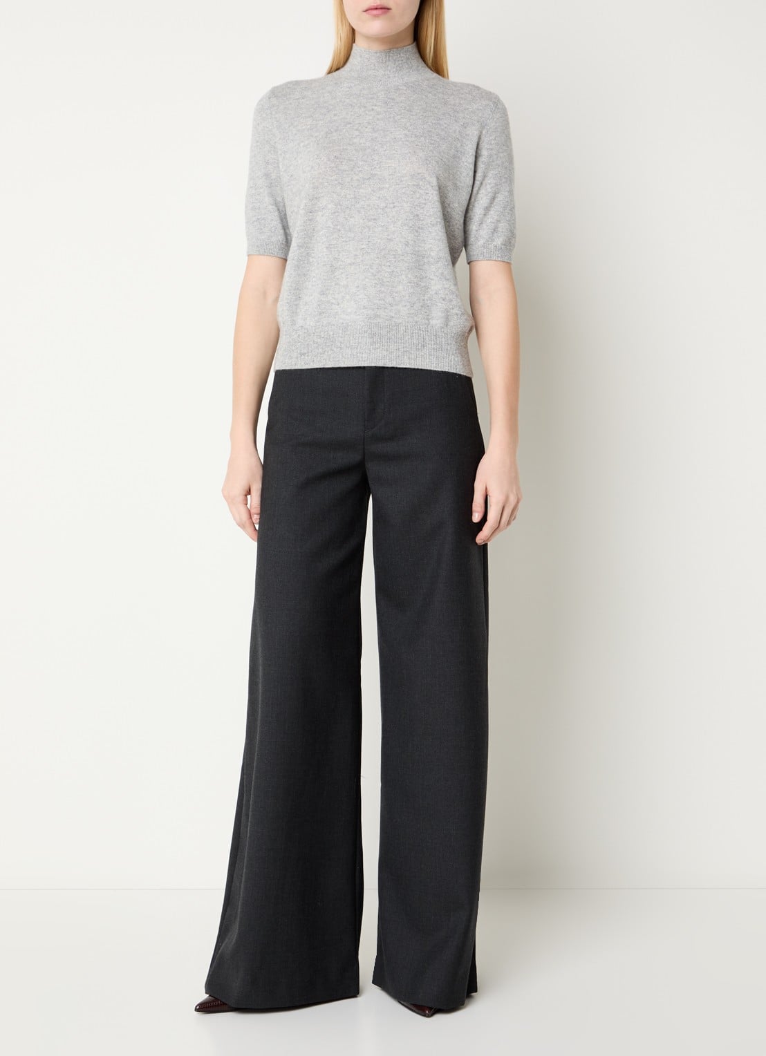 Lois Silvia high waist wide fit broek in wolblend met steekzakken - voorkant 3 antraciet