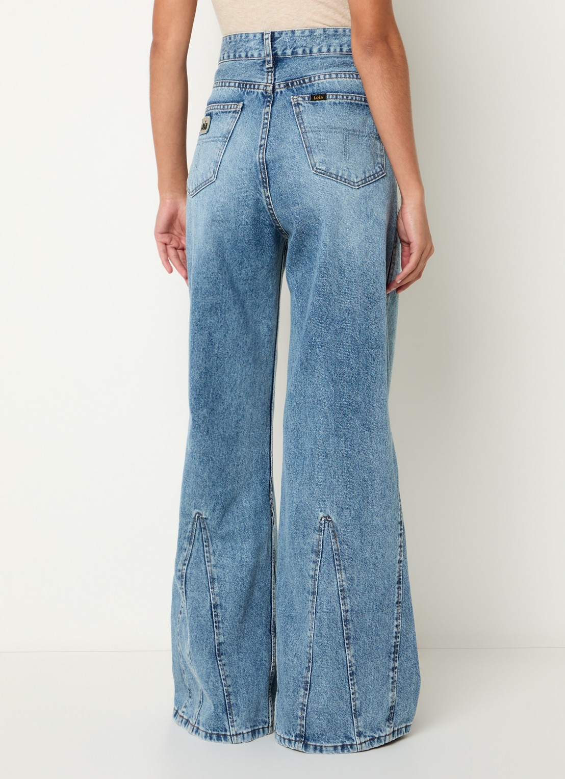 Lois Skater high waist flared fit jeans met steekzakken - achterkant jeans