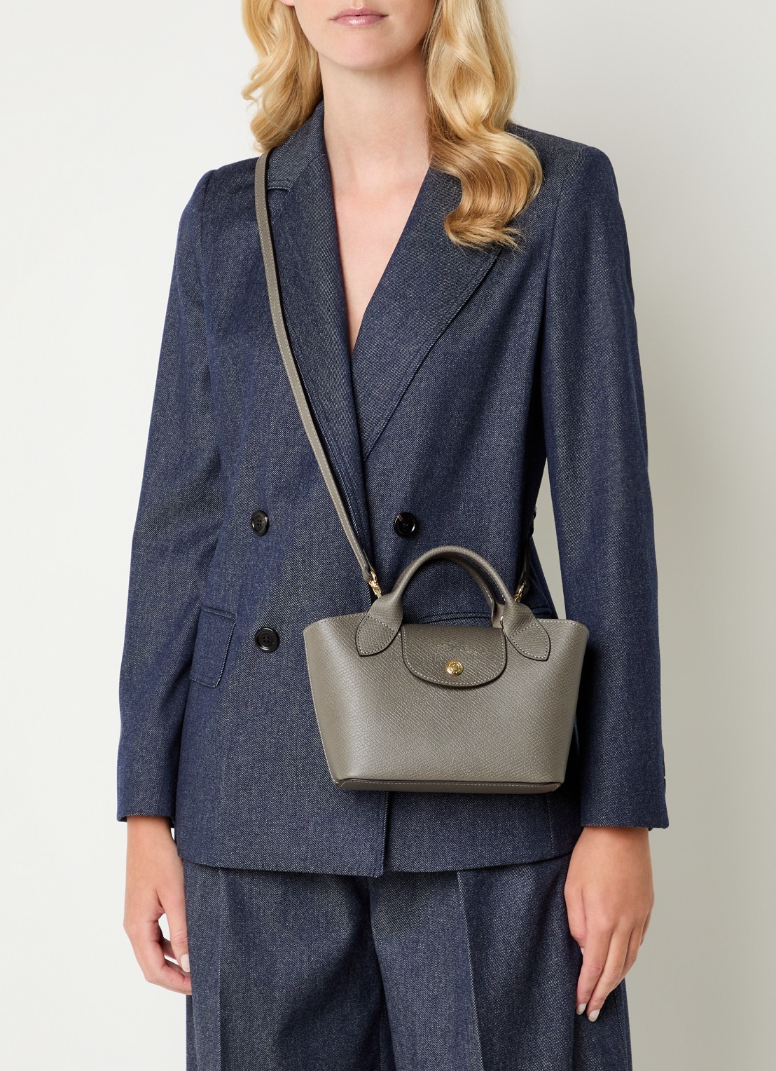Longchamp Épure crossbodytas XS van leer met afneembare schouderriem - voorkant 7 grijs