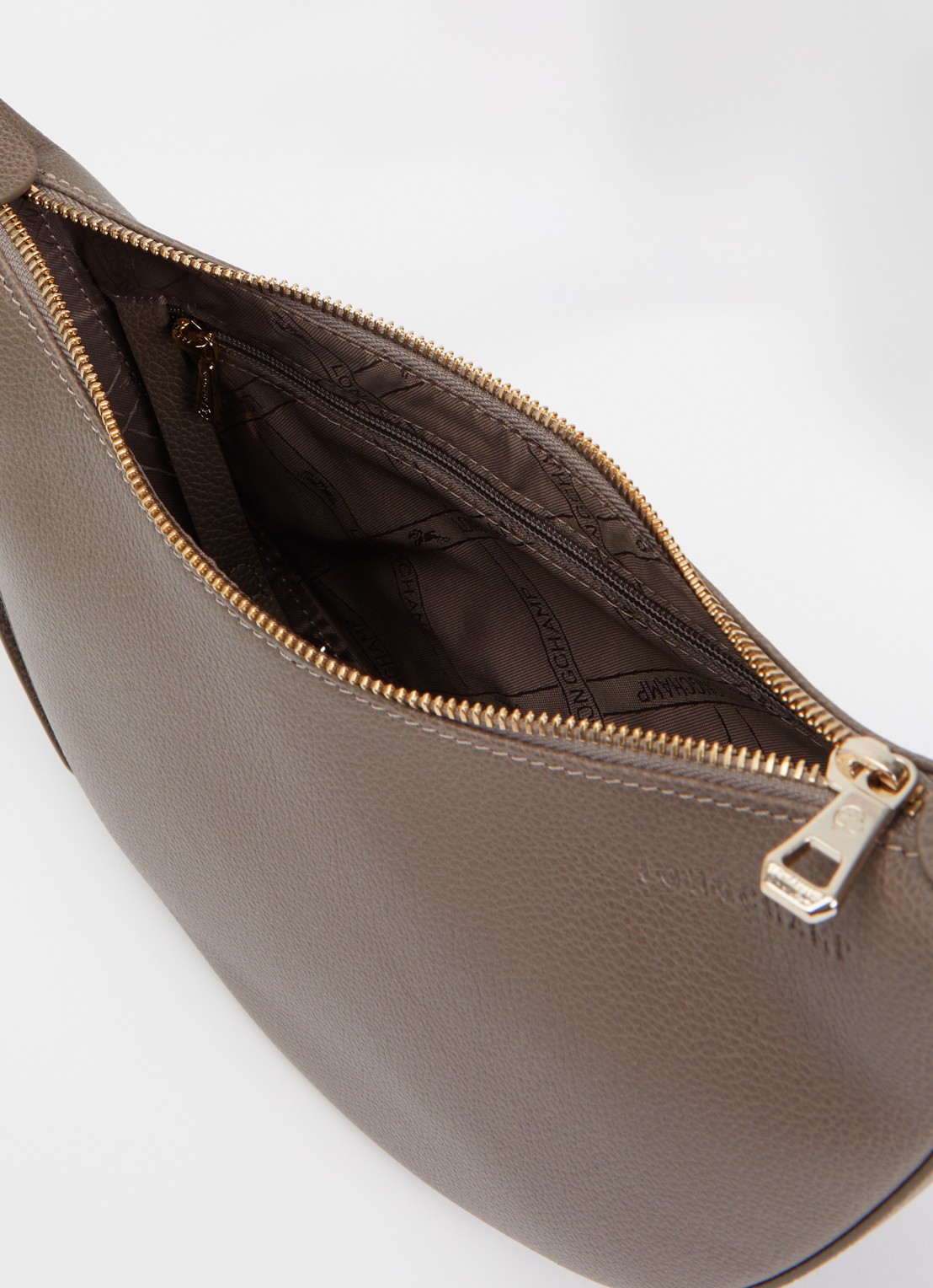 Longchamp Le Foulonné crossbodytas S van leer - detail zand