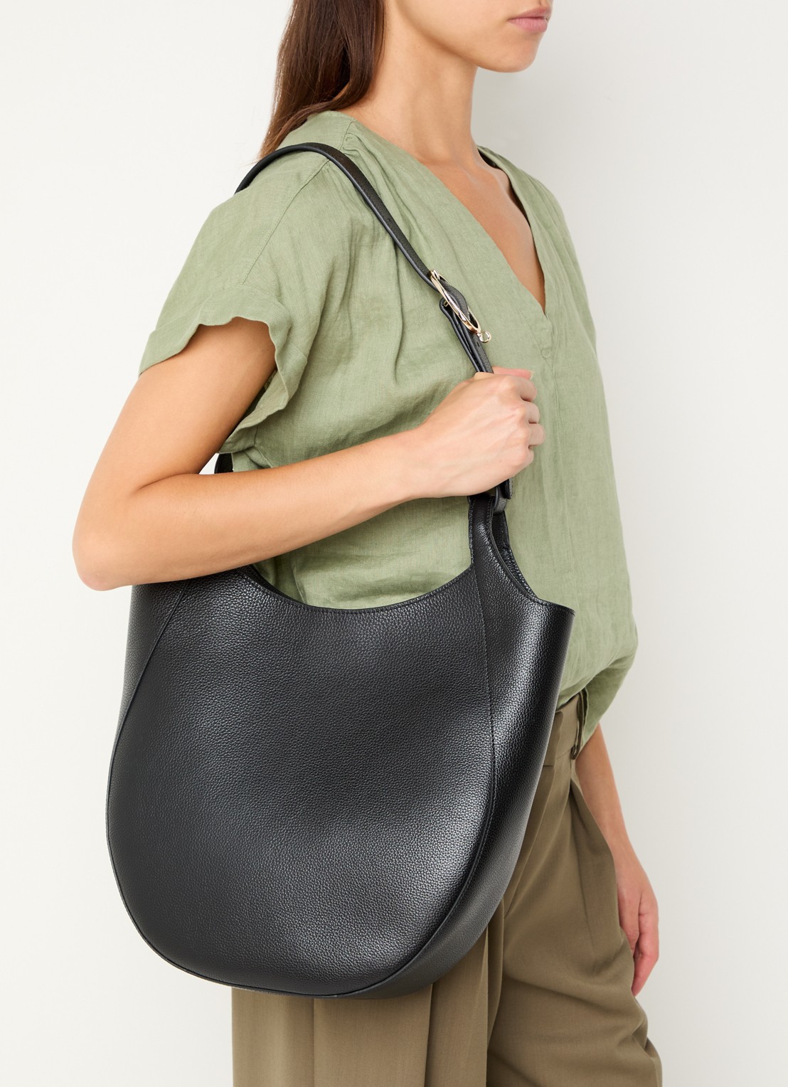 Longchamp Le Foulonné schoudertas L van leer - voorkant 2 zwart