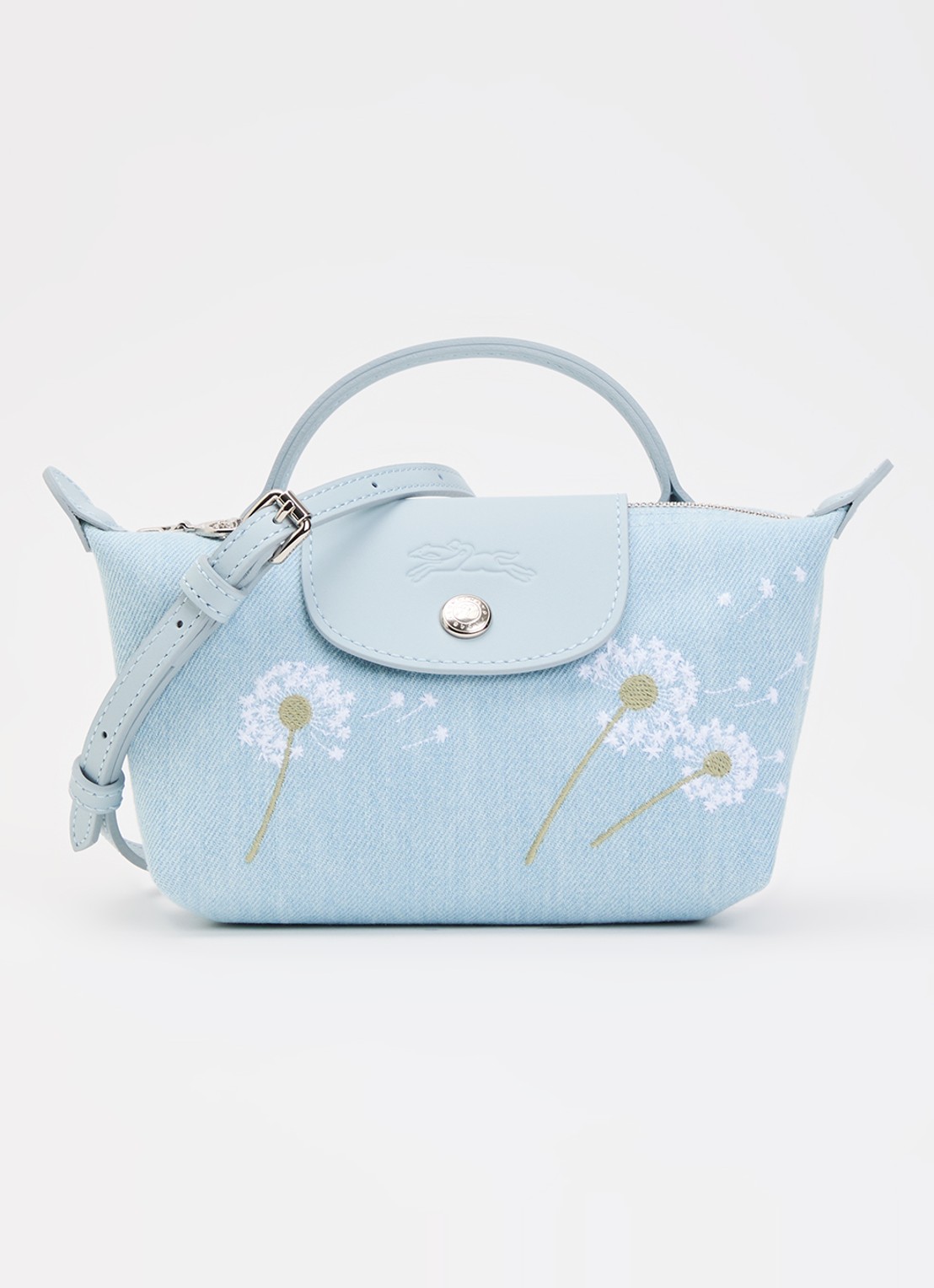 Longchamp Le Pliage Collection clutch XS van denim met bloemborduring - voorkant lichtblauw