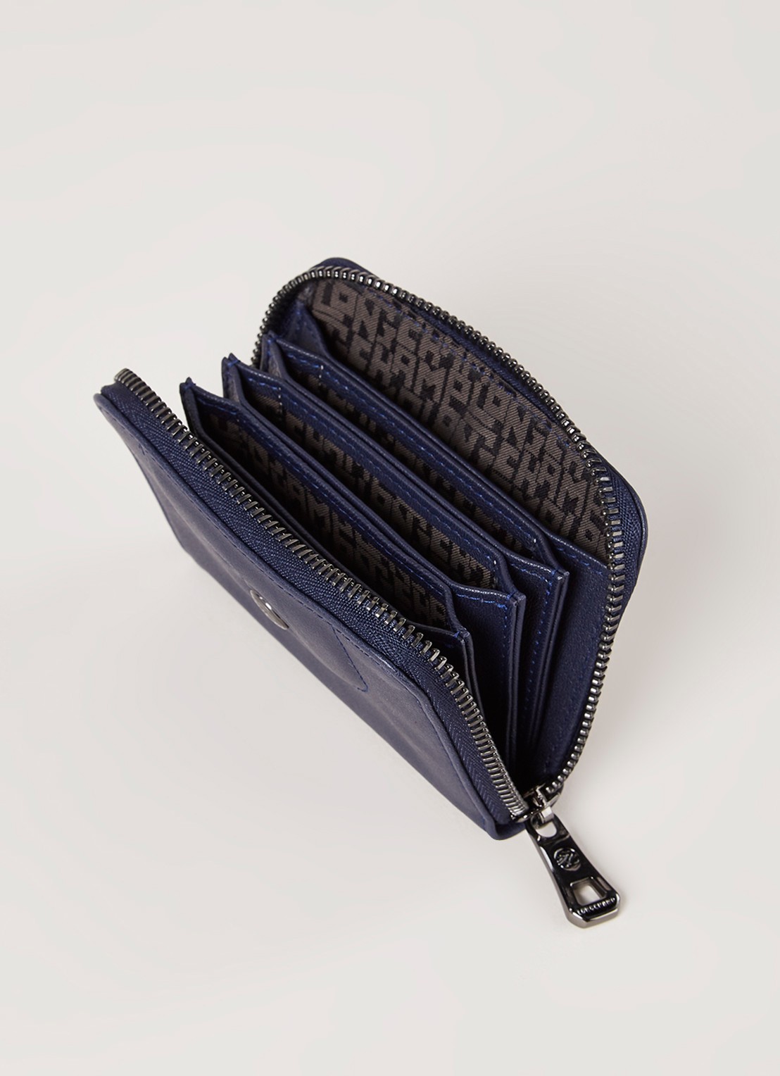 Longchamp Le Pliage Cuir pasjeshouder van leer - detail donkerblauw