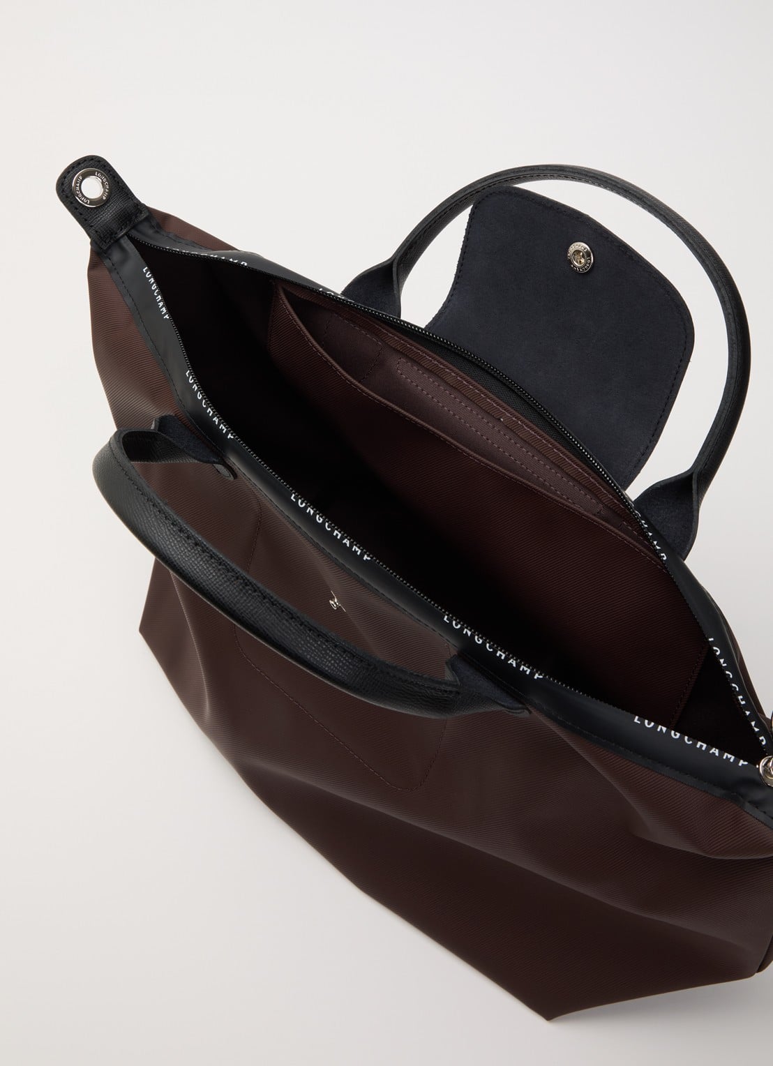 Longchamp Le Pliage Energy handtas L met leren details - detail 3 chocoladebruin