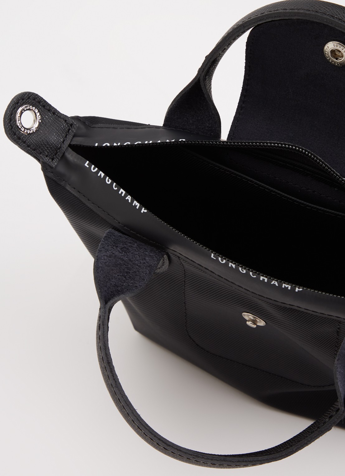 Longchamp Le Pliage Energy handtas XS met leren details - detail zwart