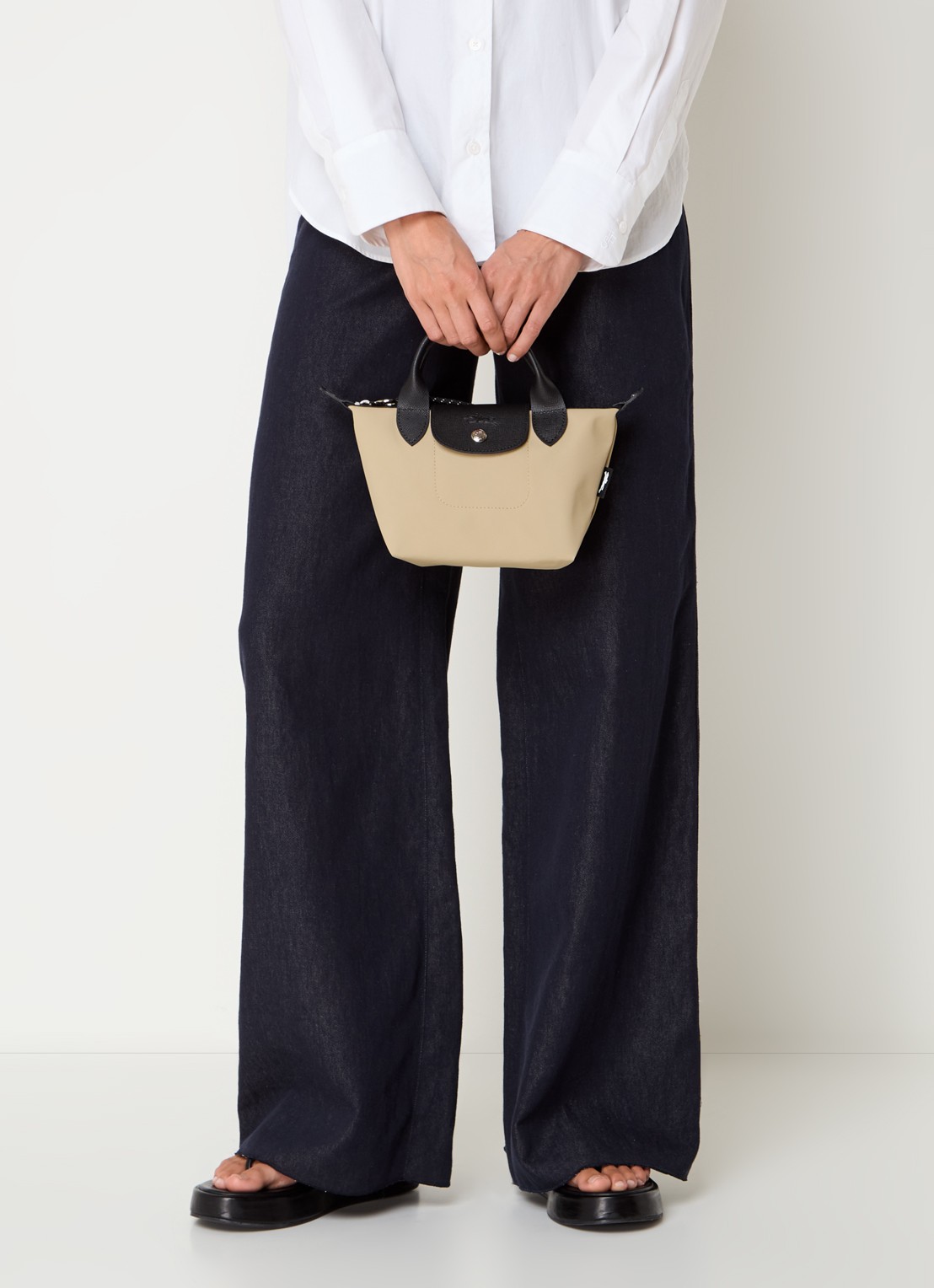 Longchamp Le Pliage Energy handtas XS met leren details - voorkant 5 beige