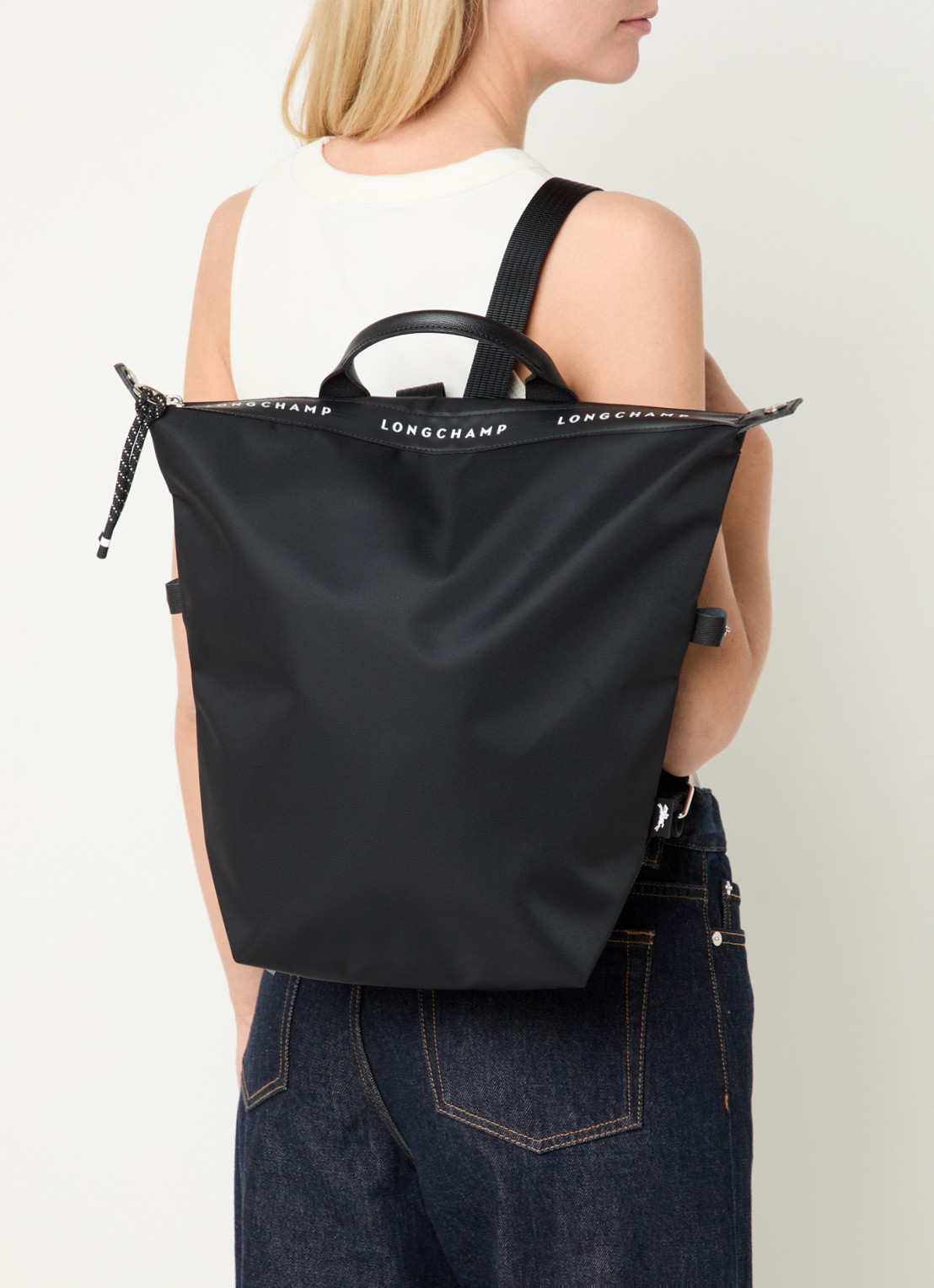 Longchamp Le Pliage Energy rugzak van canvas  - voorkant 2 zwart