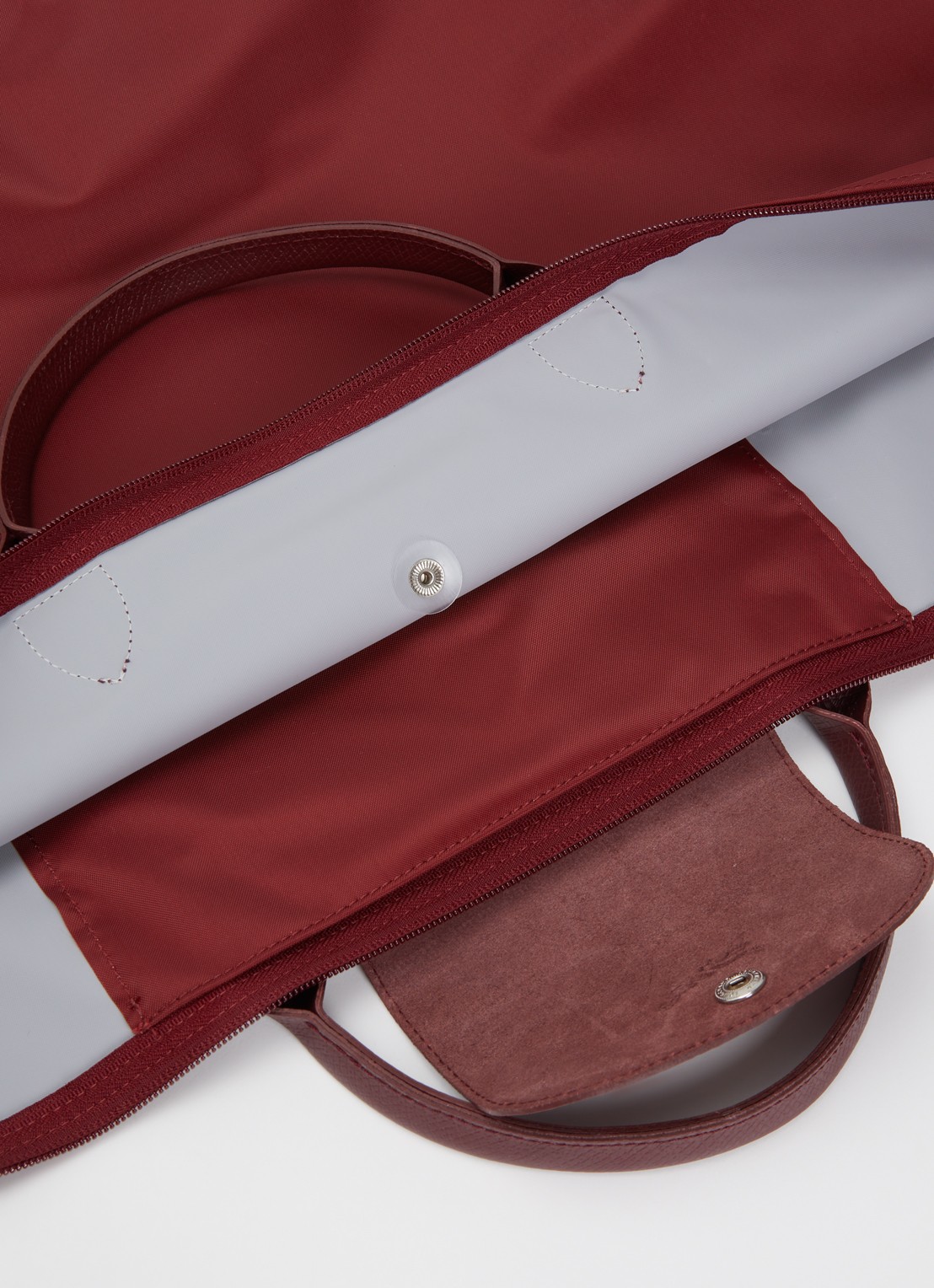 Longchamp Le Pliage Green reistas XL met leren details - detail 4 bordeauxrood