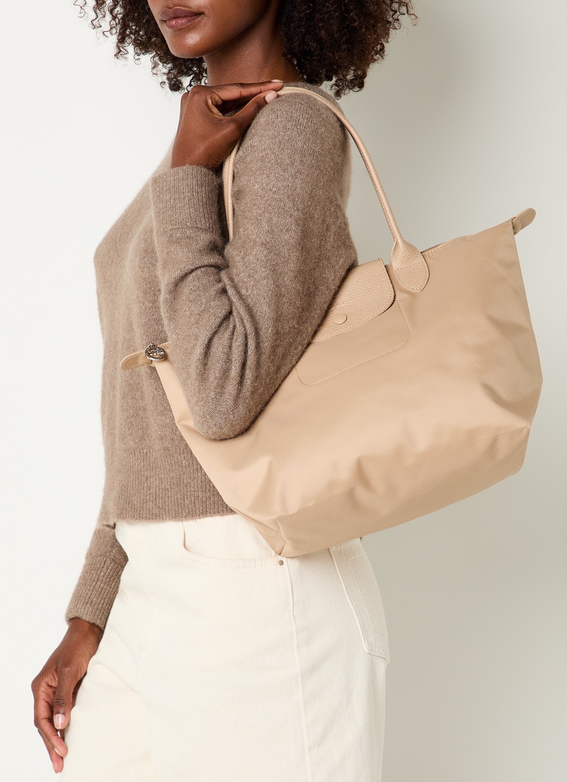 Longchamp Le pliage One schoudertas M met details van leer - voorkant 3 beige
