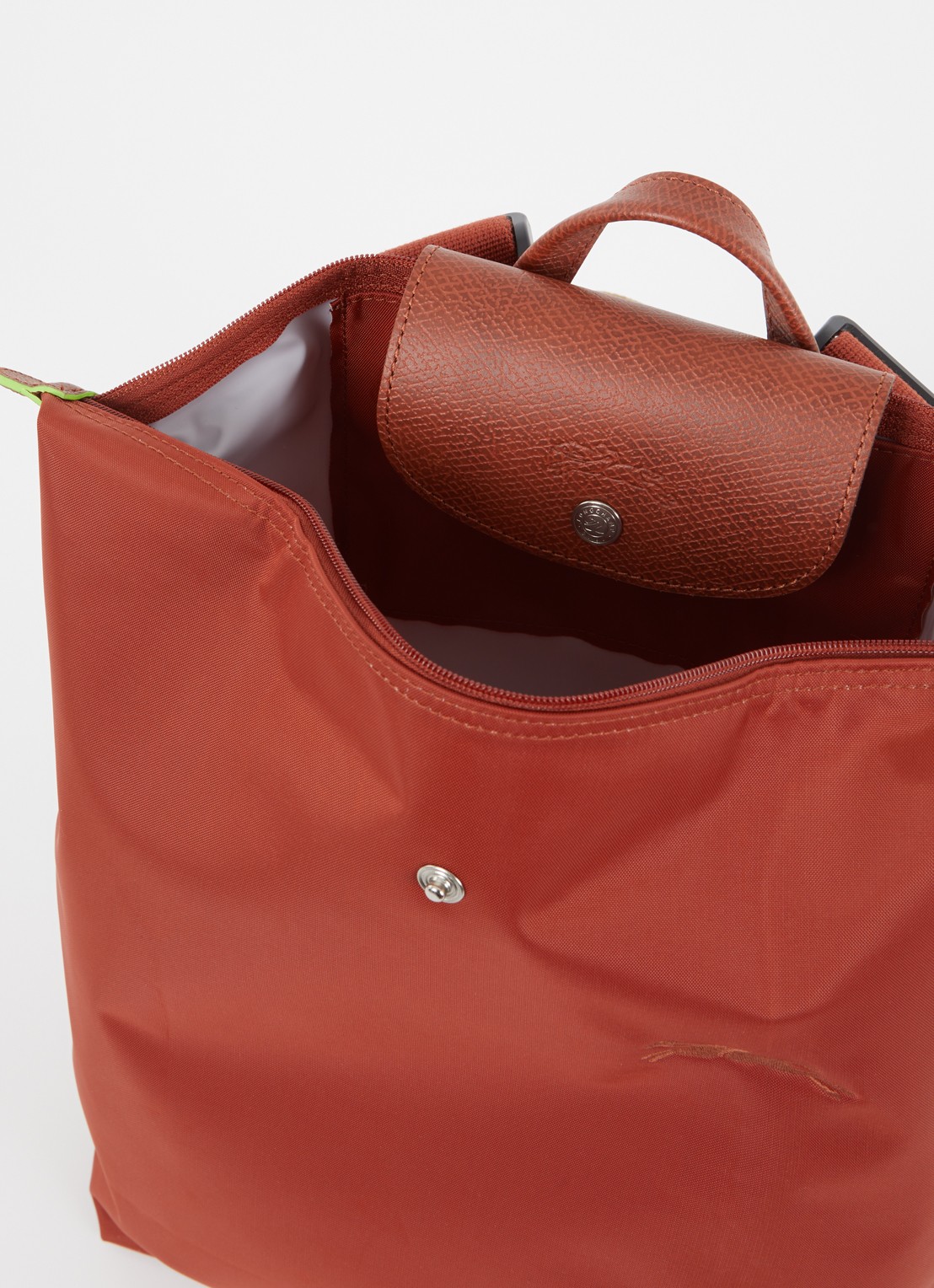 Longchamp Le Pliage rugzak M met leren details - detail kastanjebruin