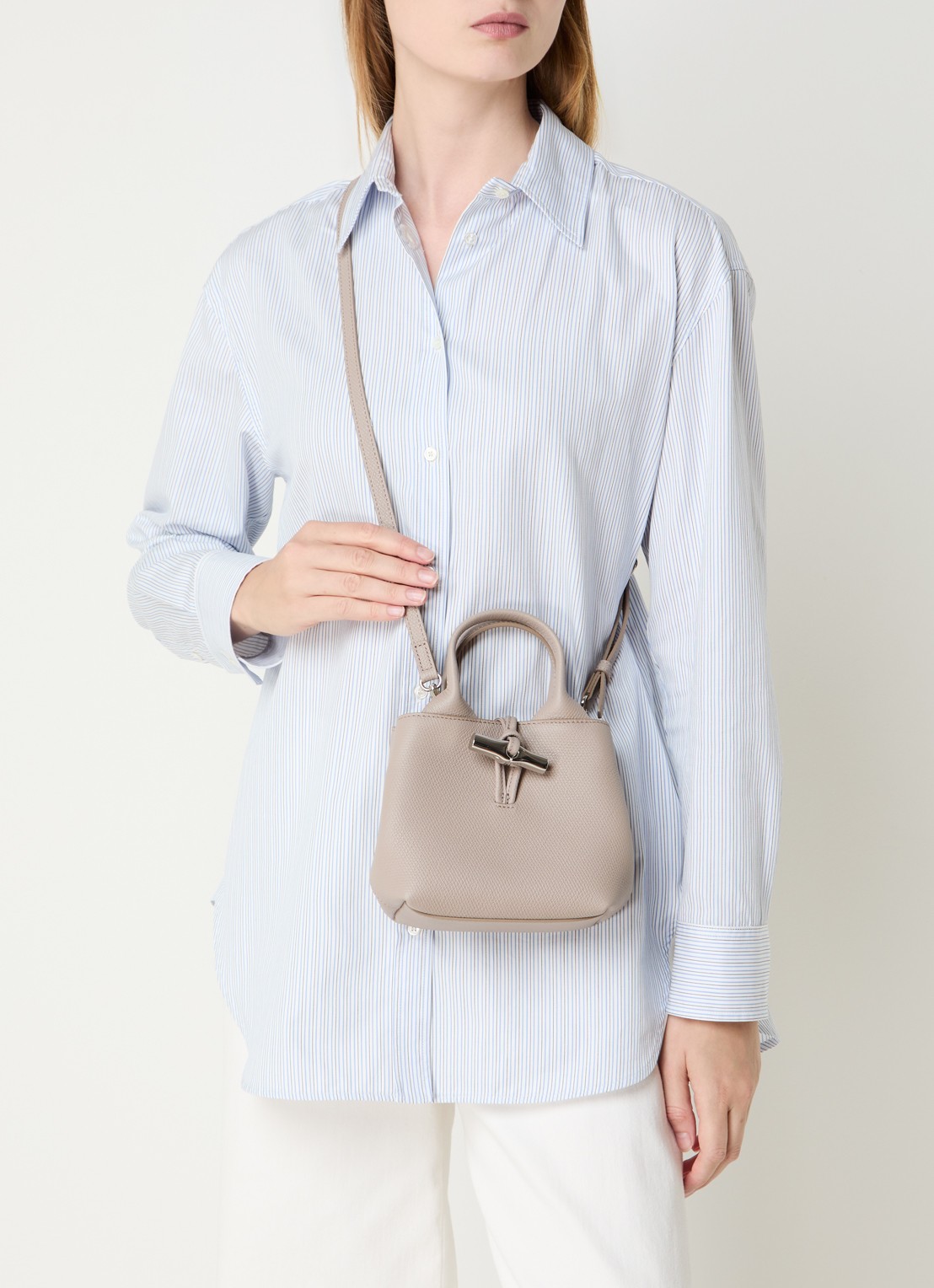 Longchamp Le Roseau handtas XS van leer met afneembare schouderriem - voorkant 2 beige