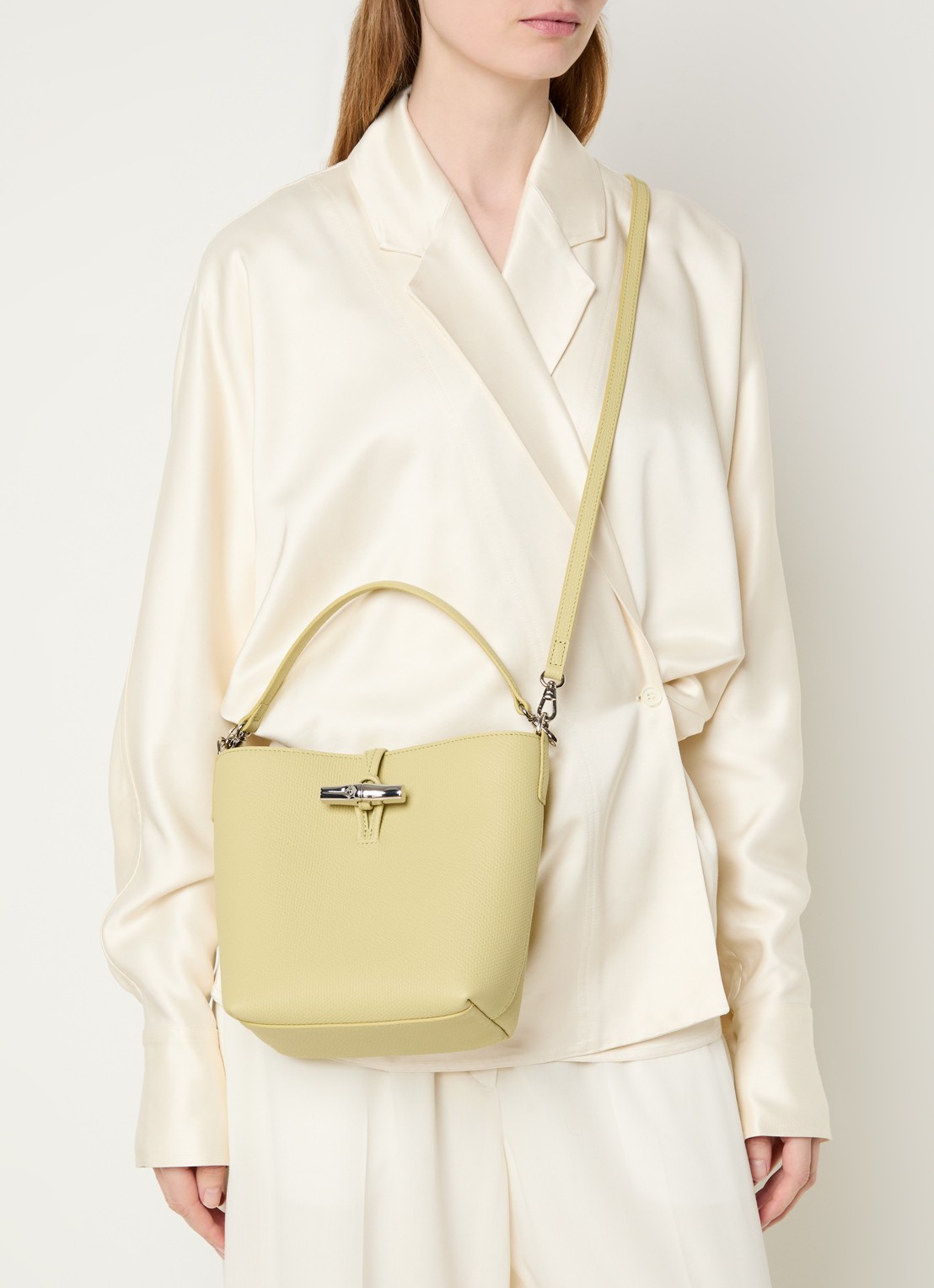 Longchamp Le Roseau handtas XS van leer met afneembare schouderriem - voorkant 2 lichtgroen