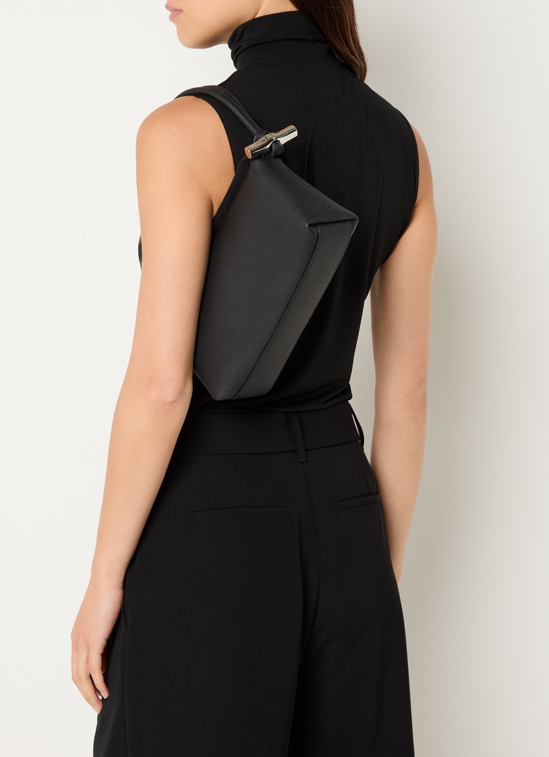 Longchamp Le Roseau schoudertas M van leer  - voorkant 3 zwart