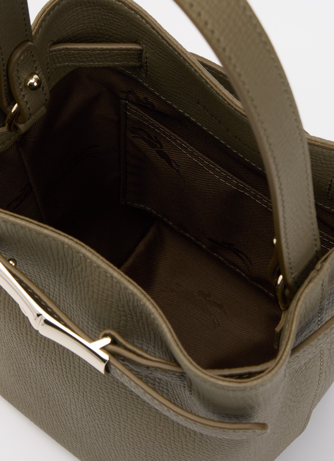 Longchamp Le Smart schoudertas XS van leer met afneembare schouderriem  - detail 2 olijfgroen