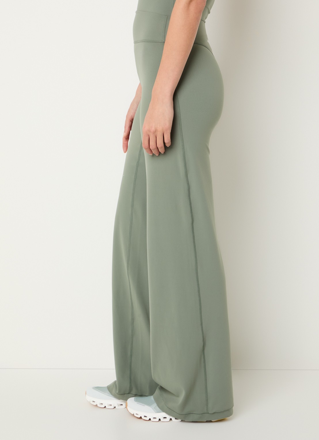 Lounge High waist loose fit legging met logo - detail 4 groen