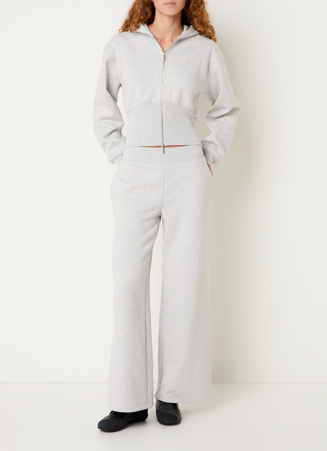 Lounge Mid waist wide fit joggingbroek met steekzakken - voorkant 4 grijs