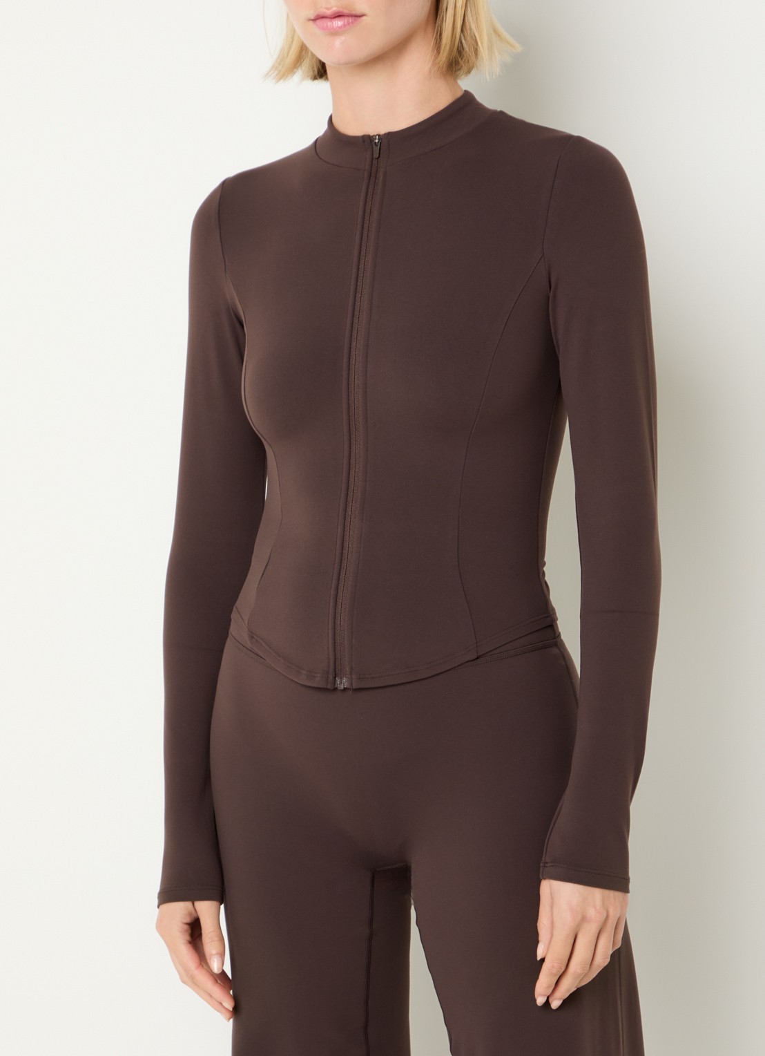 Lounge Sweatvest met opstaande kraag - detail 4 bruin