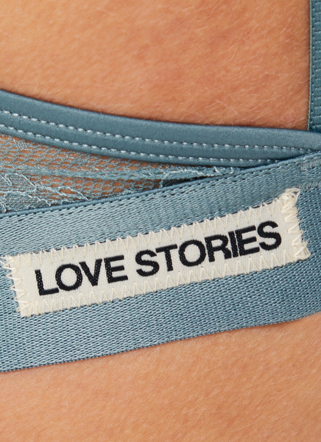 Love Stories Love Lace voorgevormde plunge bh met overlay van kant - detail 4 staalblauw