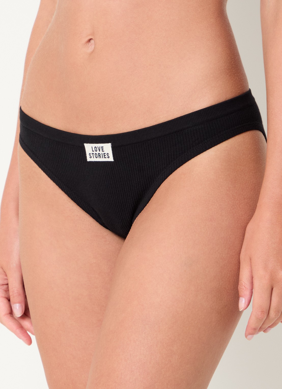 Love Stories Paige slip met ribstructuur - detail 2 zwart