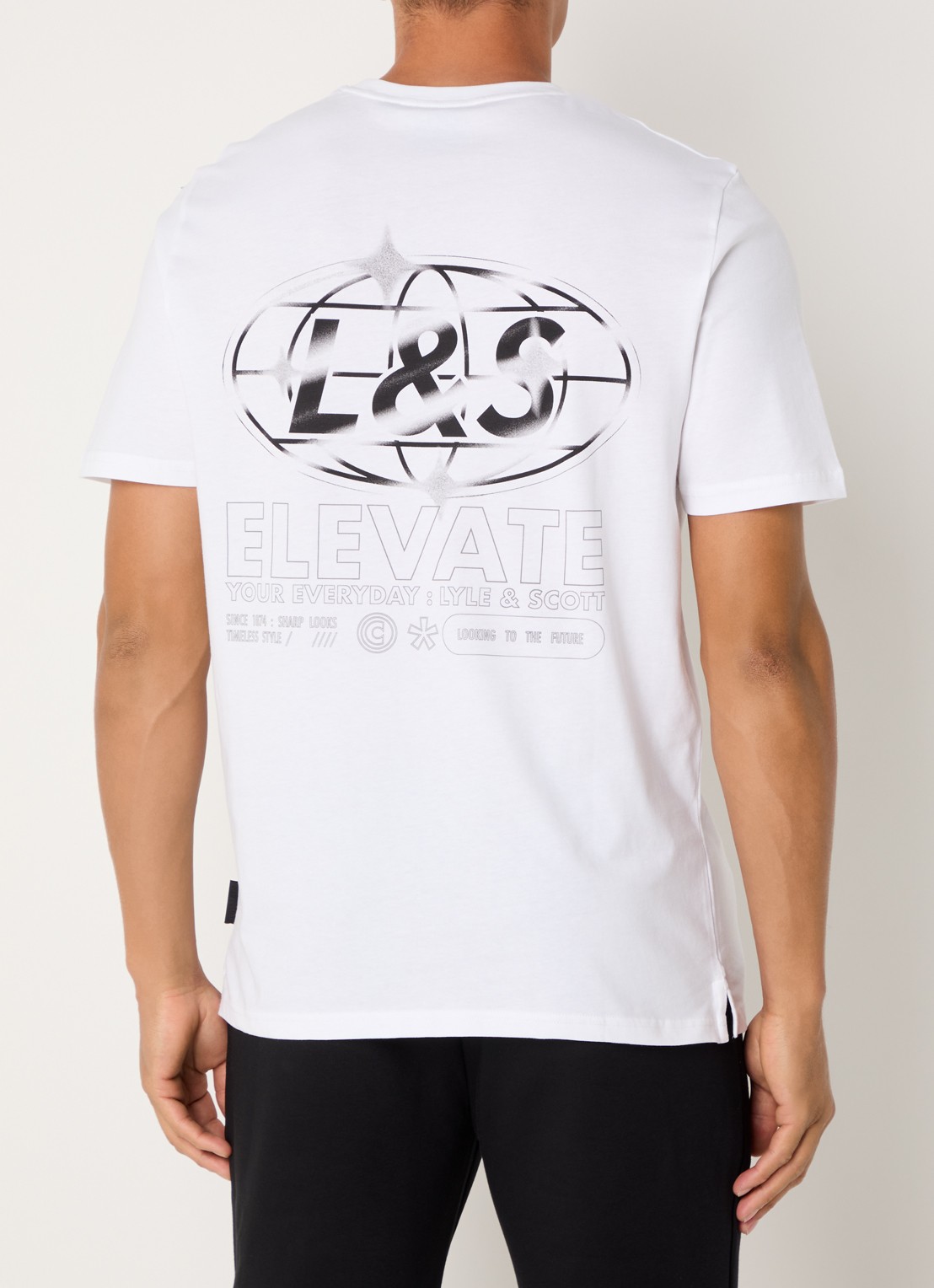 Lyle & Scott Chrome T-shirt met logo- en backprint - detail 2 wit