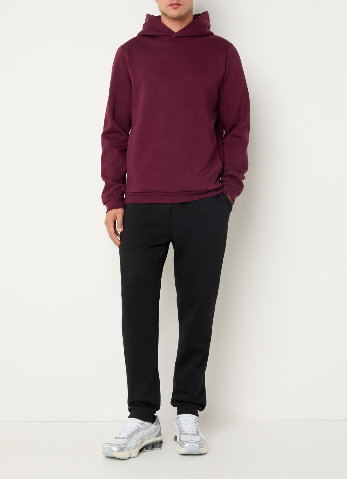 Lyle & Scott Hoodie met steekzakken en logo - voorkant 2 bordeauxrood