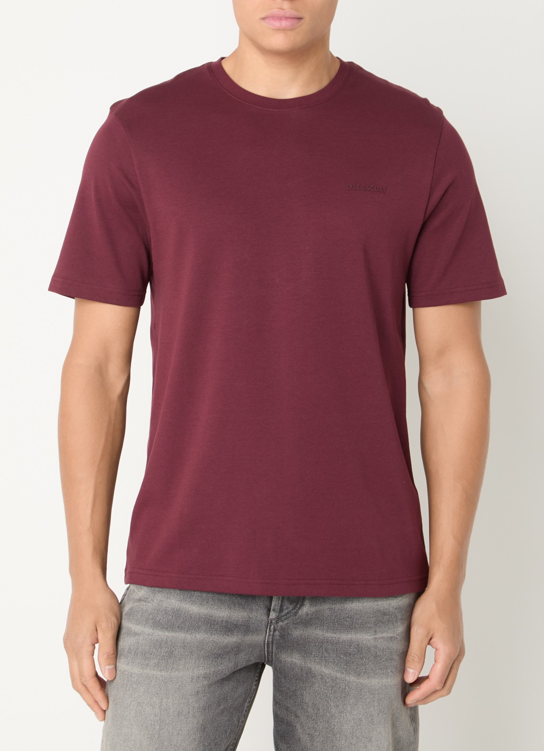 Lyle & Scott Interlock T-shirt met logo - detail 2 bordeauxrood