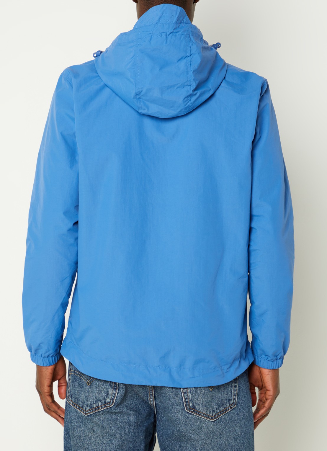 Lyle & Scott Lichtgewicht jack met capuchon - achterkant blauw